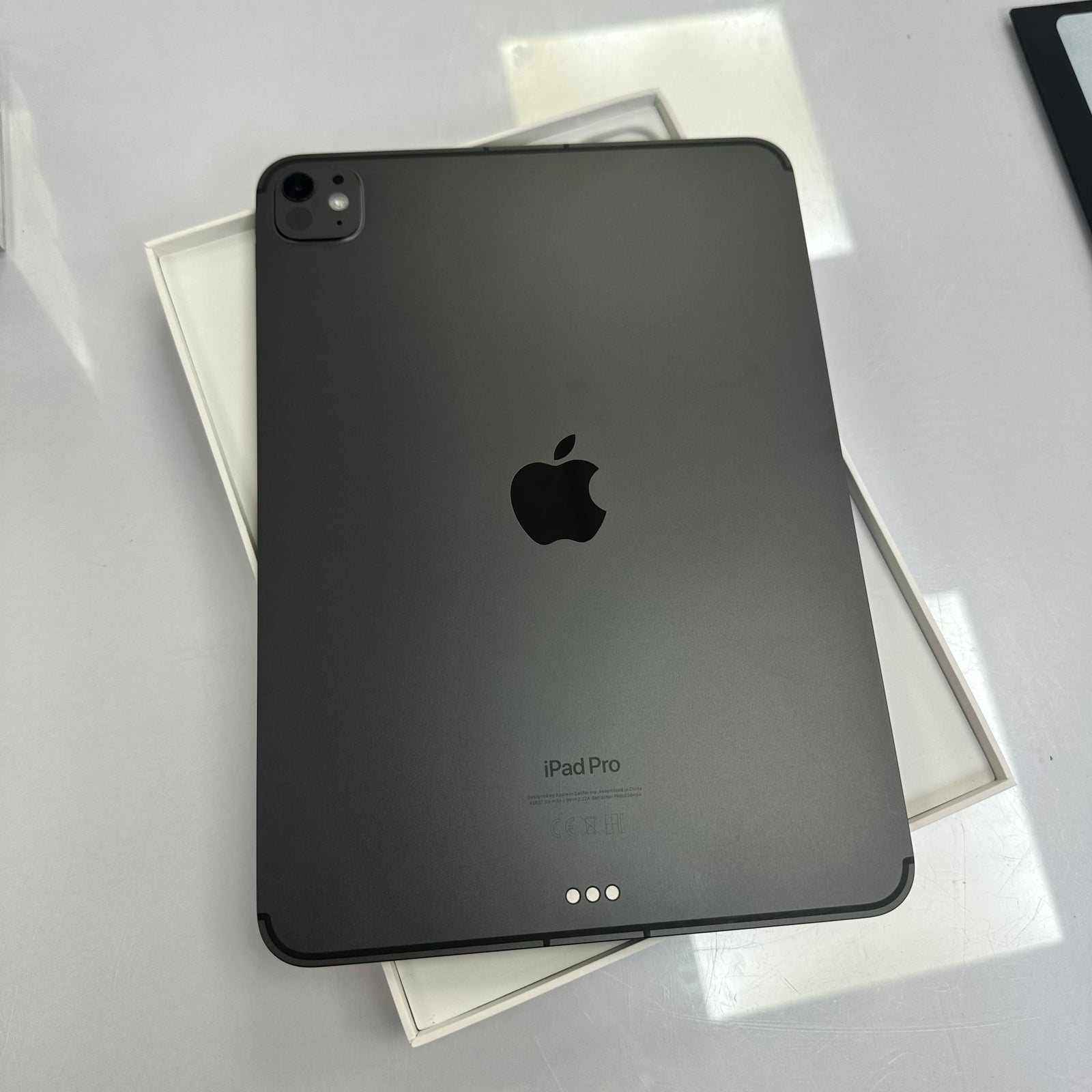 Apple iPad Pro 11 inch M4 Space Black 256GB, Wi-Fi & Cellular