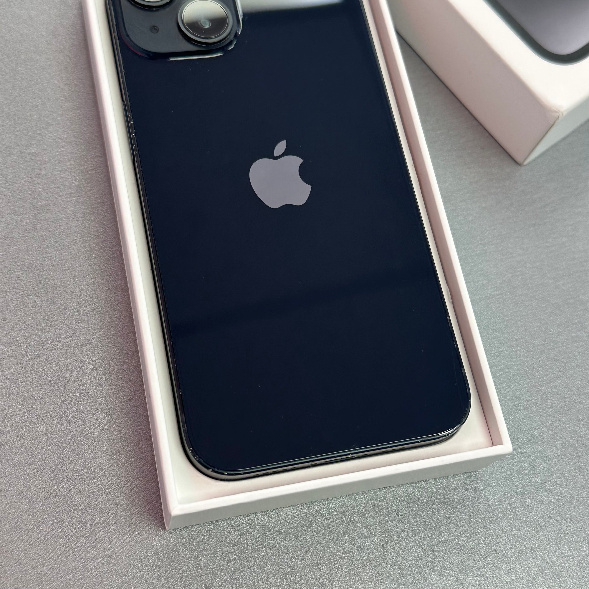 Apple iPhone 14 128GB Midnight - 100% Battery Health