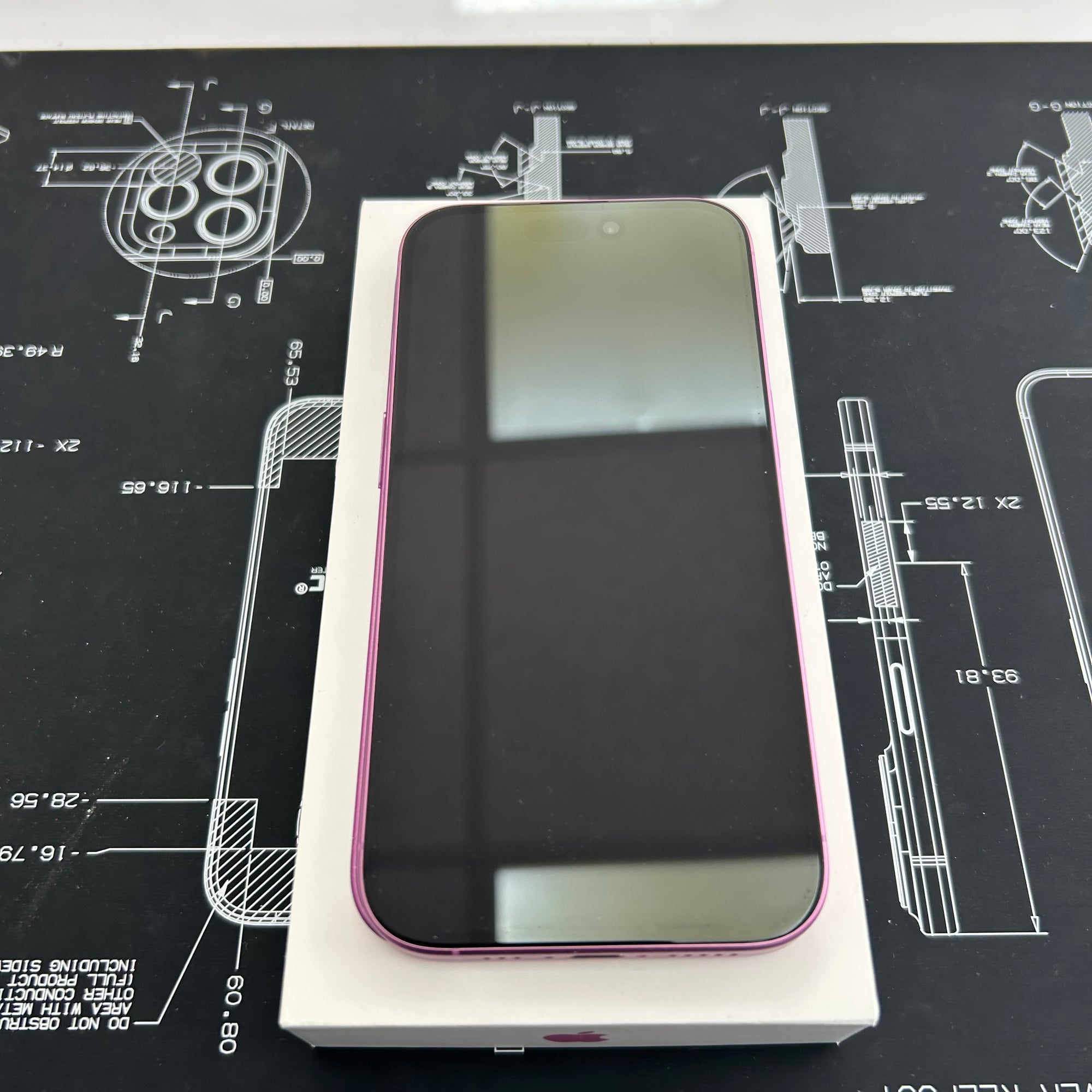 Apple iPhone 16 128GB Pink 92% Battery Health Great like new condition