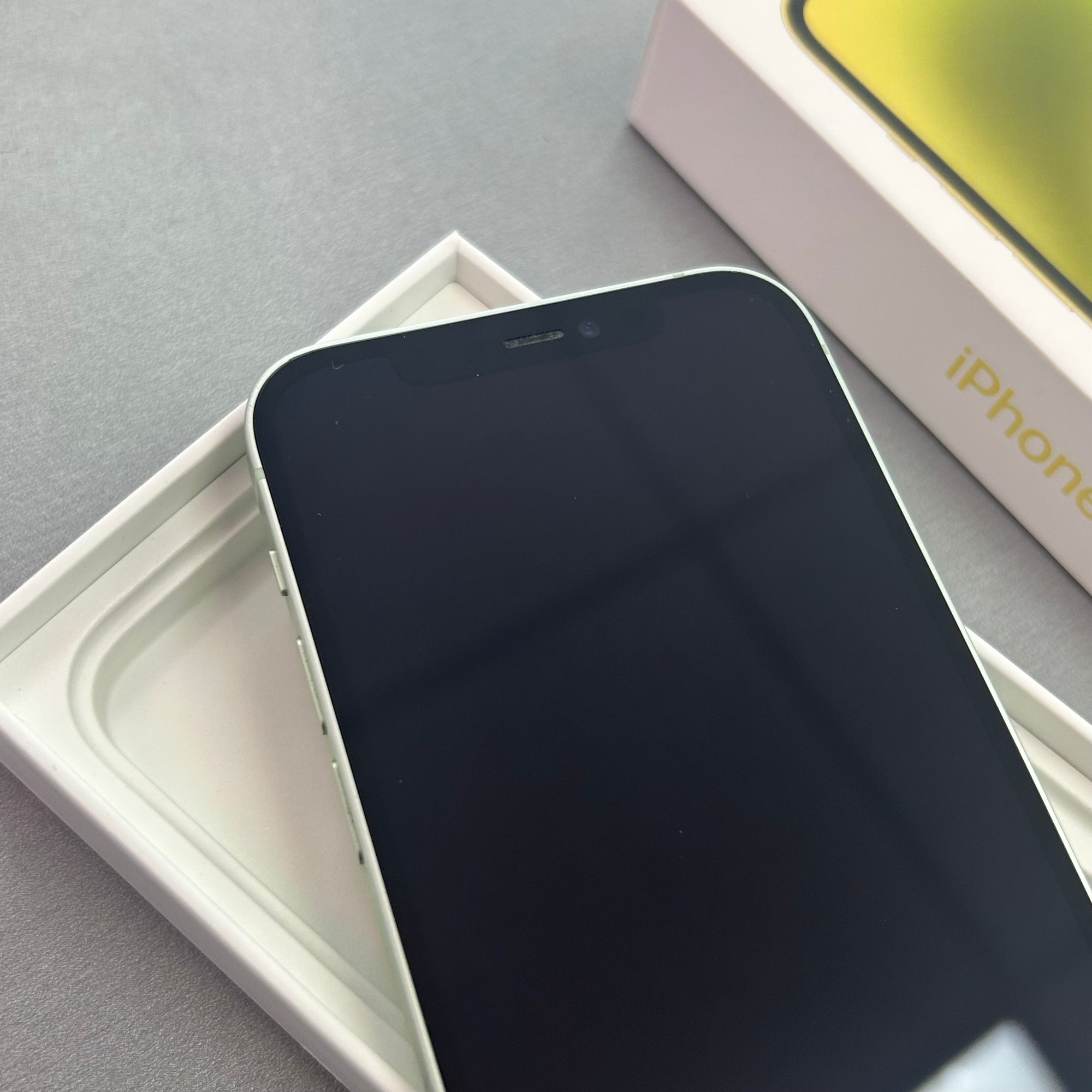 Apple iPhone 12 64GB Green - No Face ID