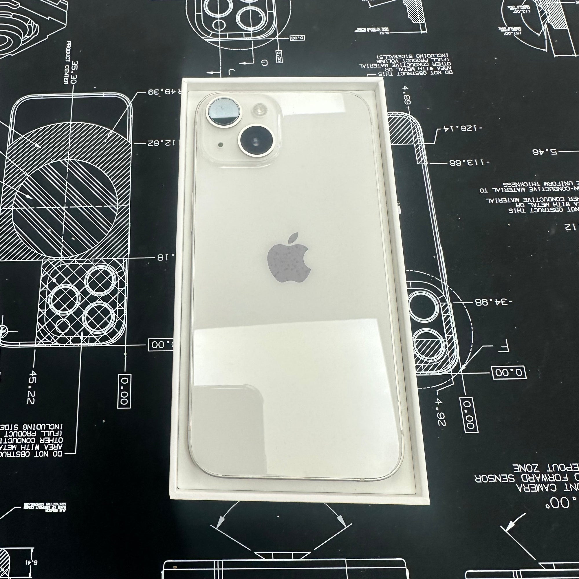 Apple iPhone 14 128GB - White &amp; 100% Battery Health