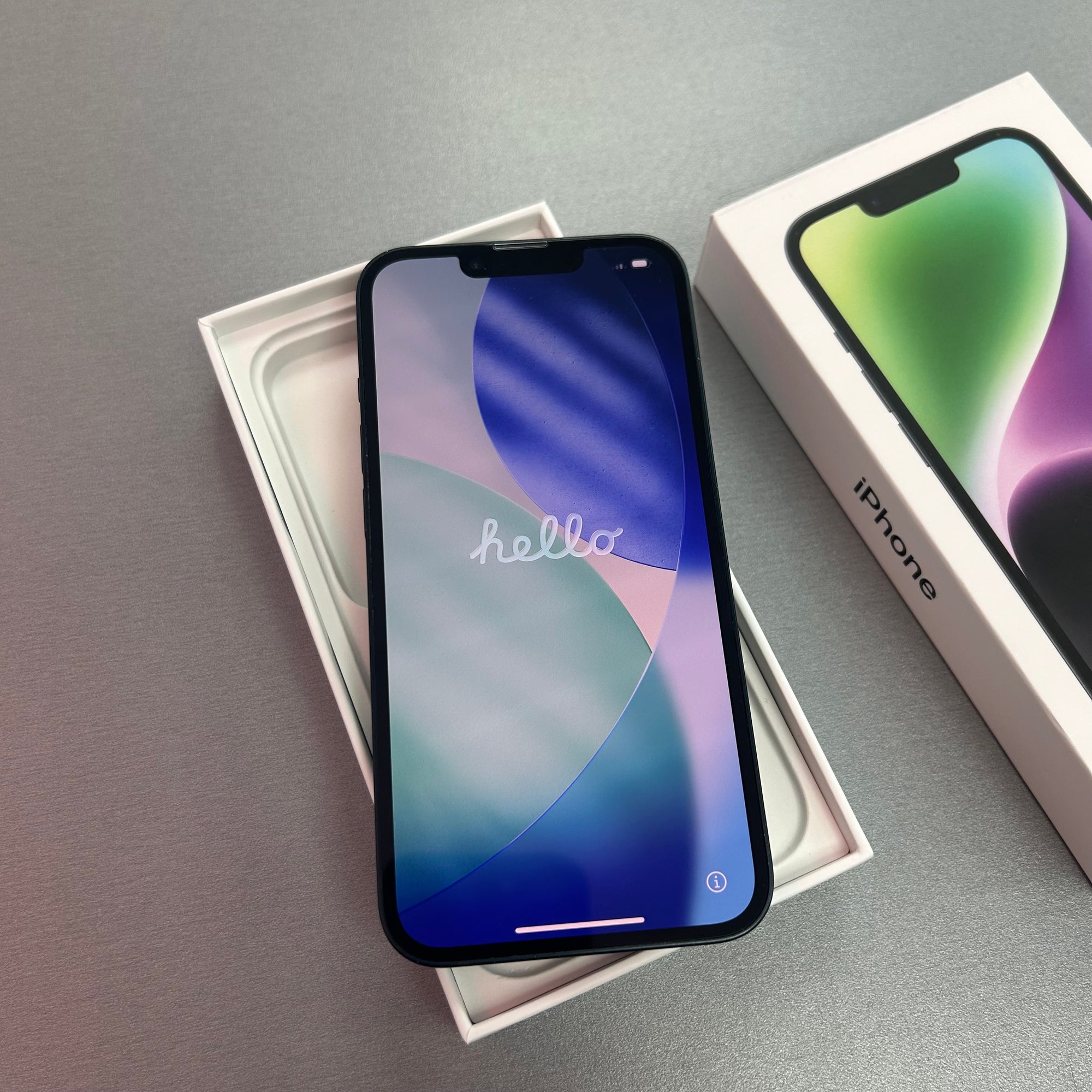 Apple iPhone 14 128GB Midnight - 87% Battery Health