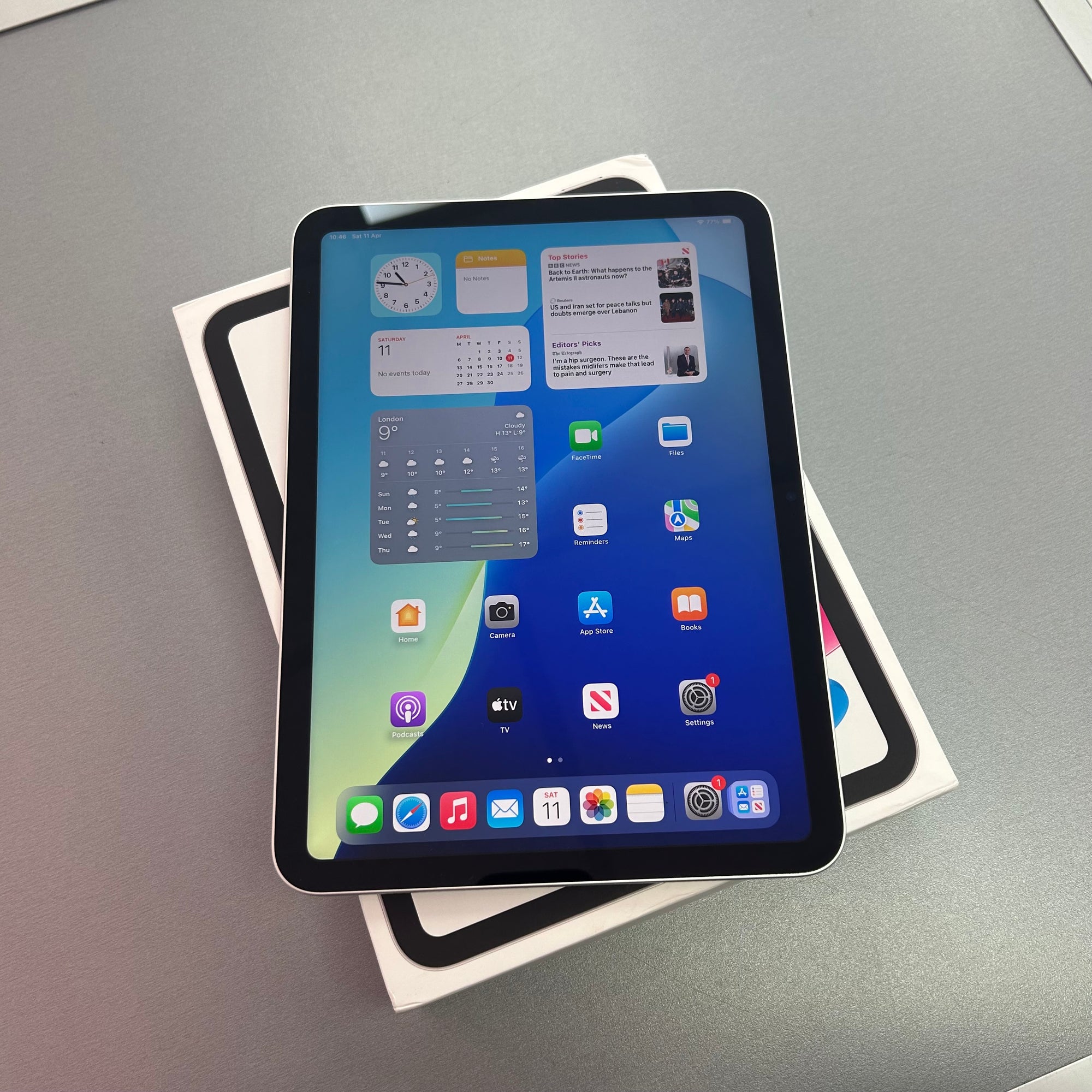 Apple iPad 10th Generation 64GB Silver Wi-Fi