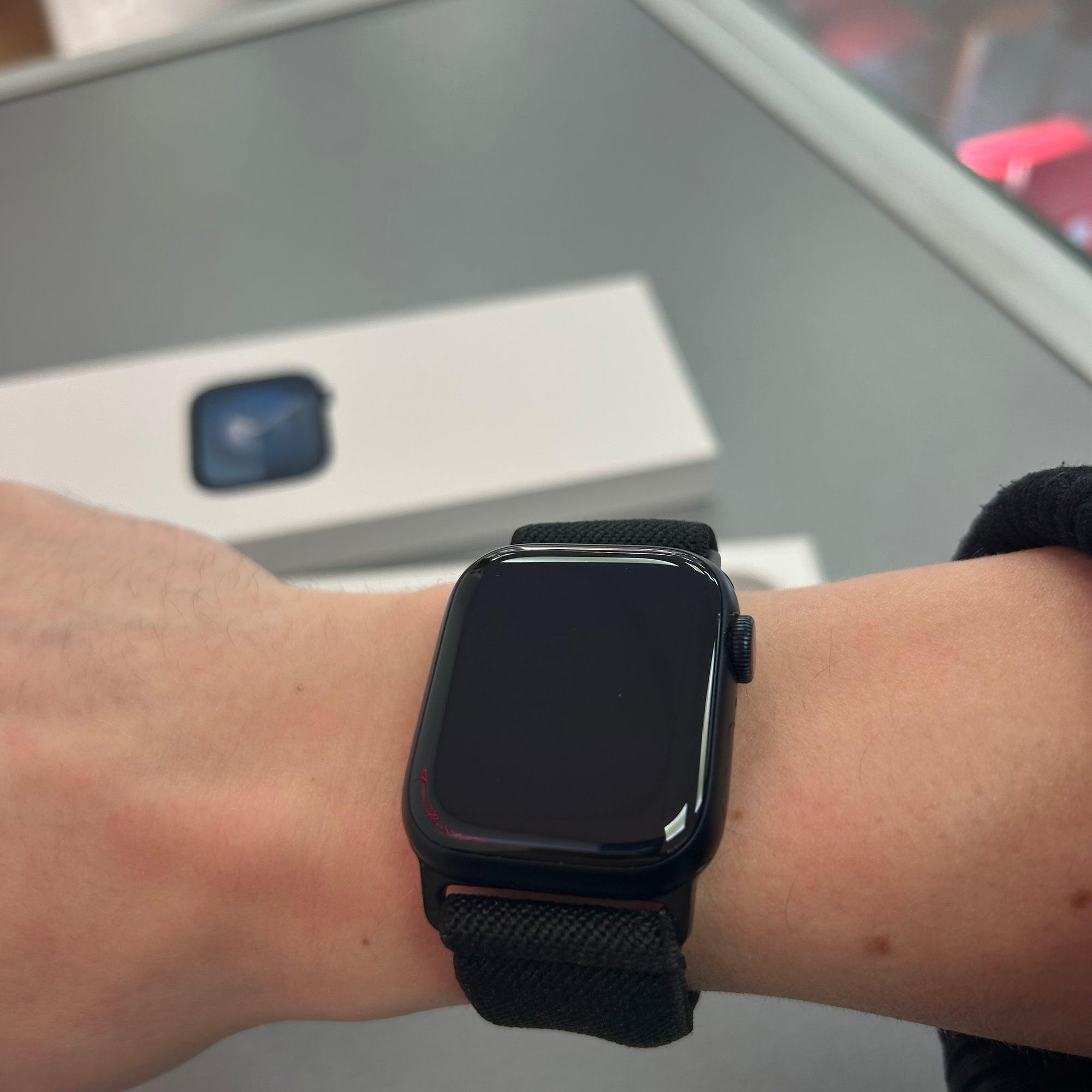 Apple Watch Series 9 Midnight Aluminium &amp; Sports Band 41MM GPS Only