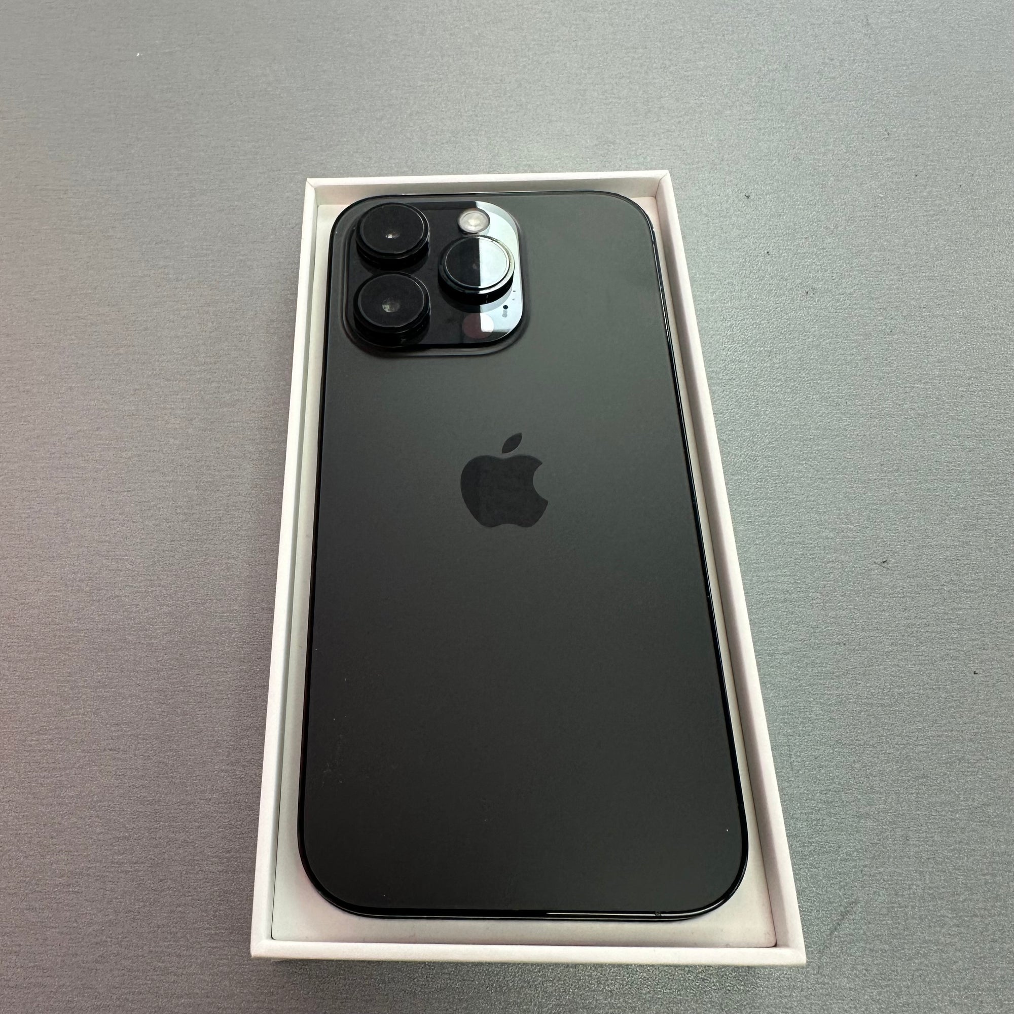 Apple iPhone 14 Pro - Space Black 128GB &amp; 100% Battery Health