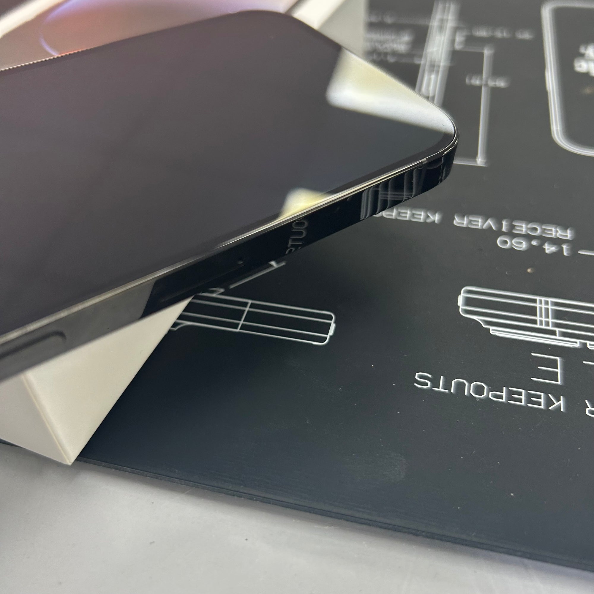 Apple iPhone 14 Pro - Black 128GB &amp; 100% Battery Health