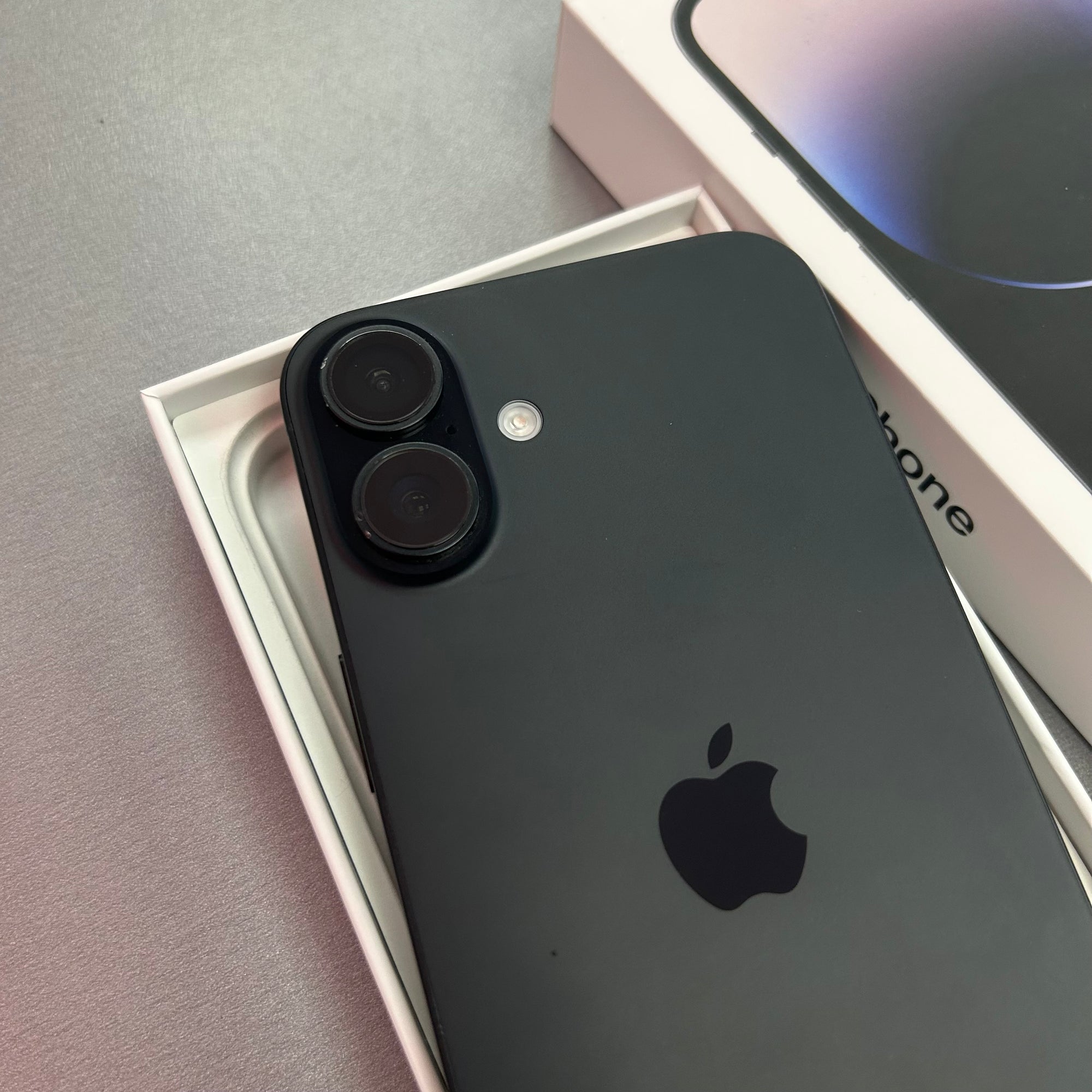 Apple iPhone 16 Plus 128GB Black 100% Battery Health