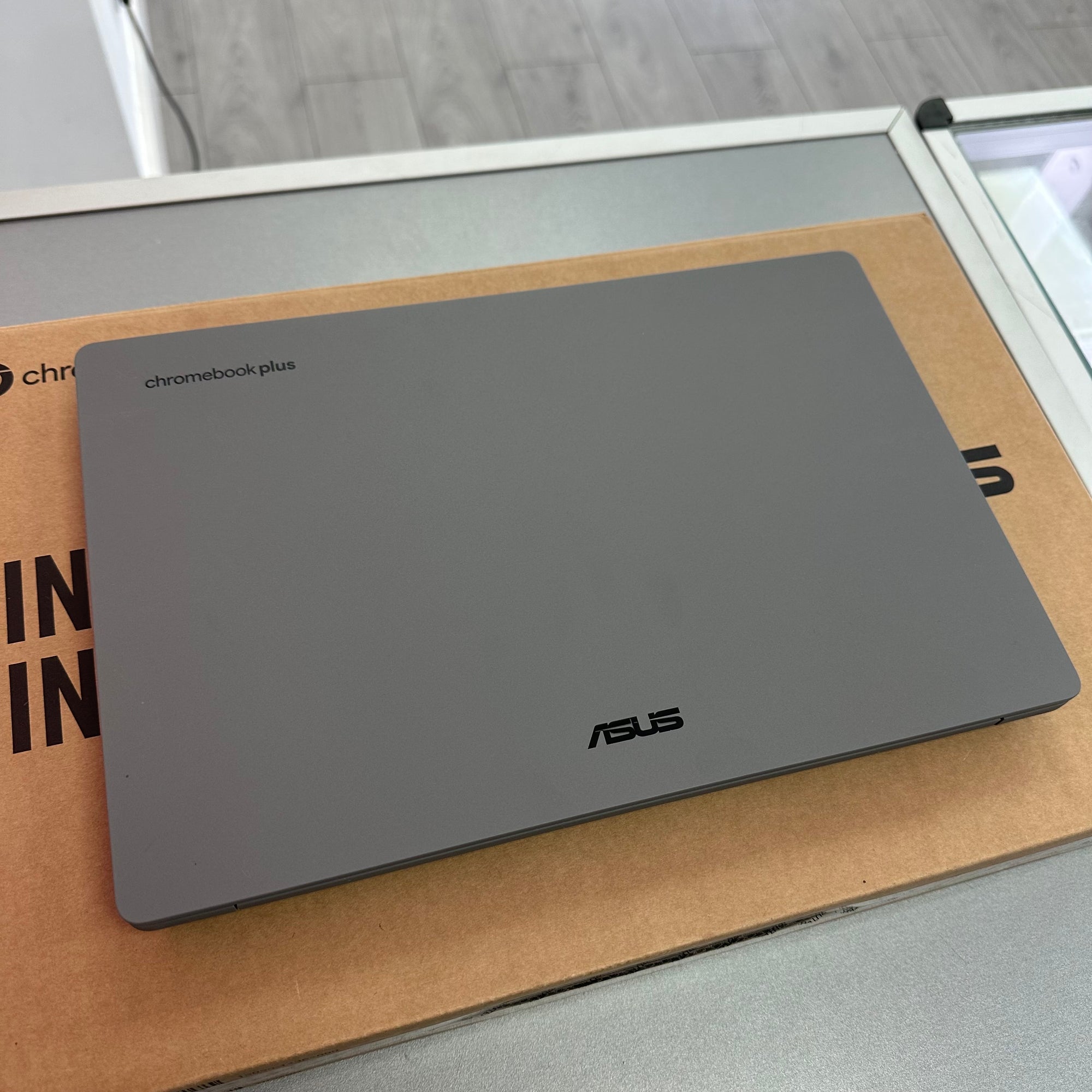 ASUS Chromebook - 14 inch Screen, 128GB Storage, DDR5 8GB RAM, Intel 3 CPU