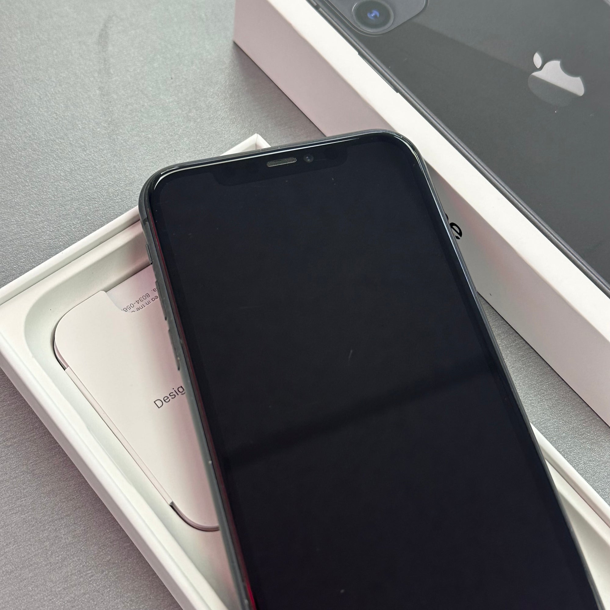 Apple iPhone 11 Black 64GB -  100% Battery Health