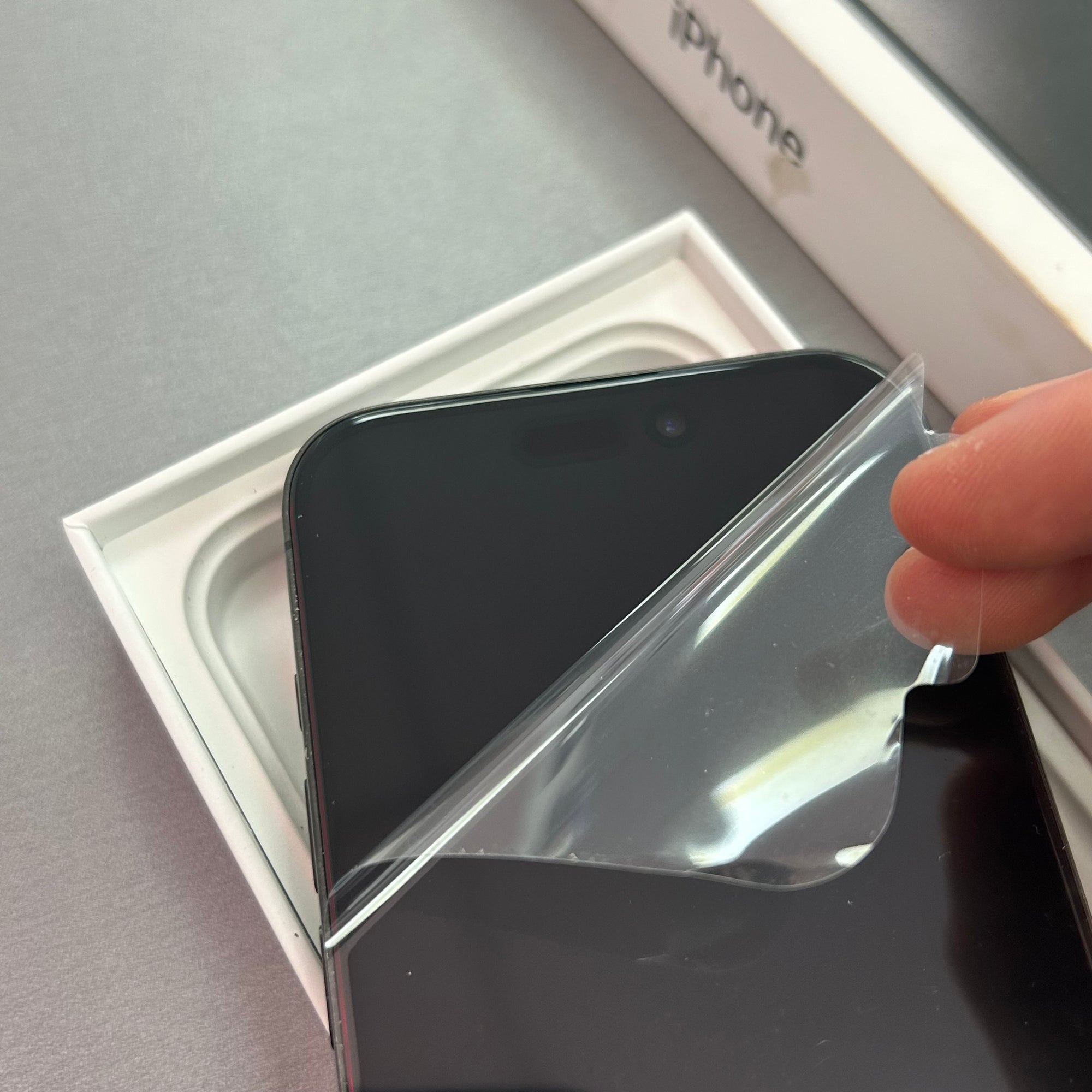 Apple iPhone 15 Pro 128GB Black Titanium - 91% Battery Health