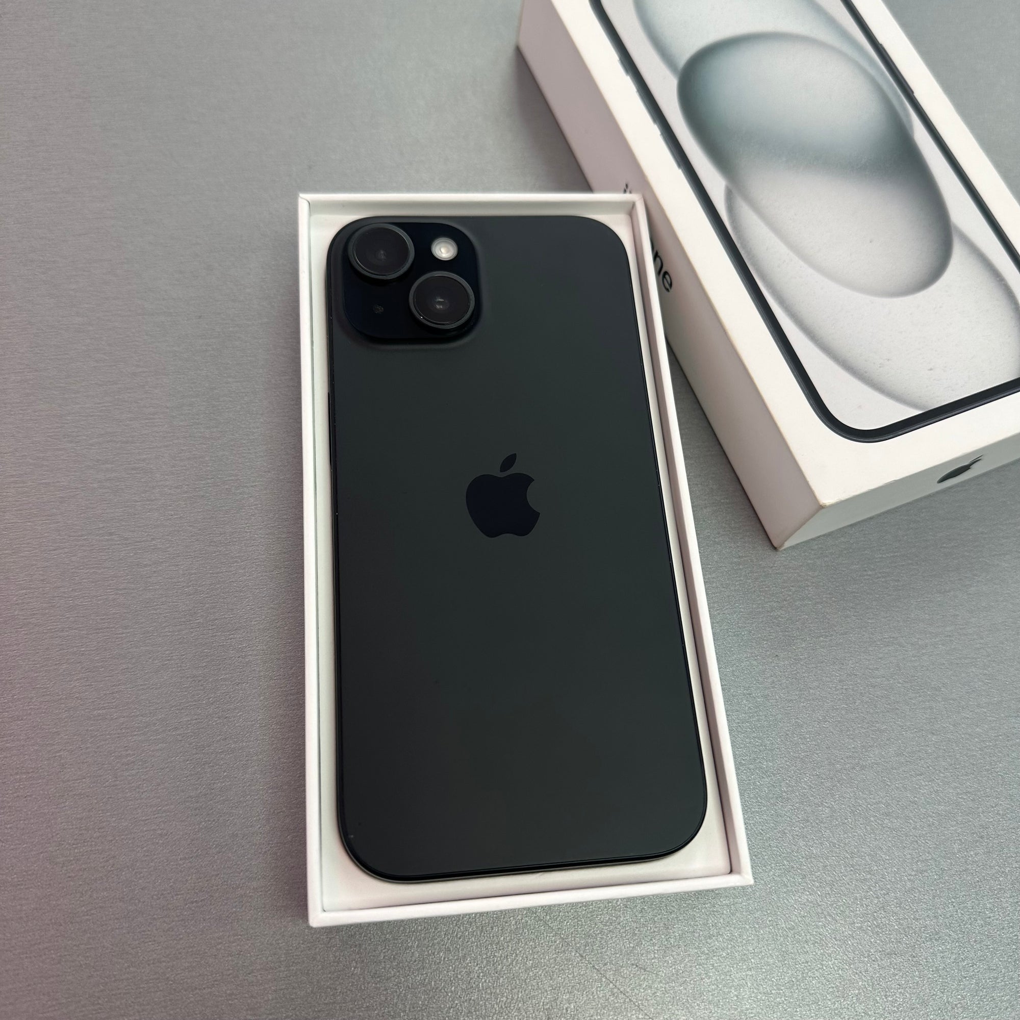 Apple iPhone 15 128GB Black - 91% Battery Health