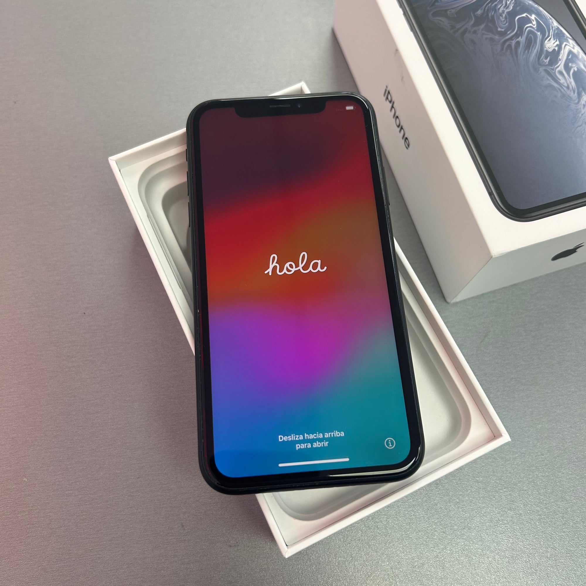 Apple iPhone XR 64GB Black 92% Battery Health