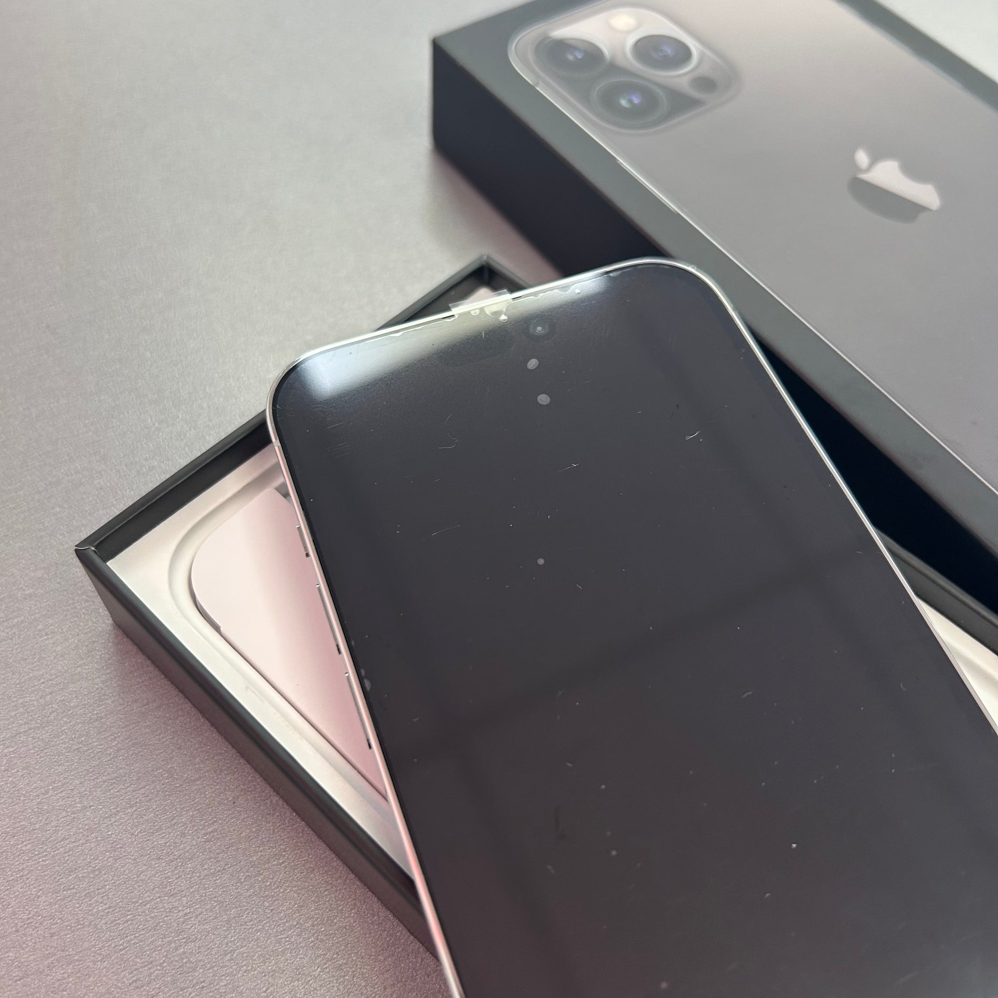 Apple iPhone 14 Pro Max Silver 128GB - 100% Battery Health