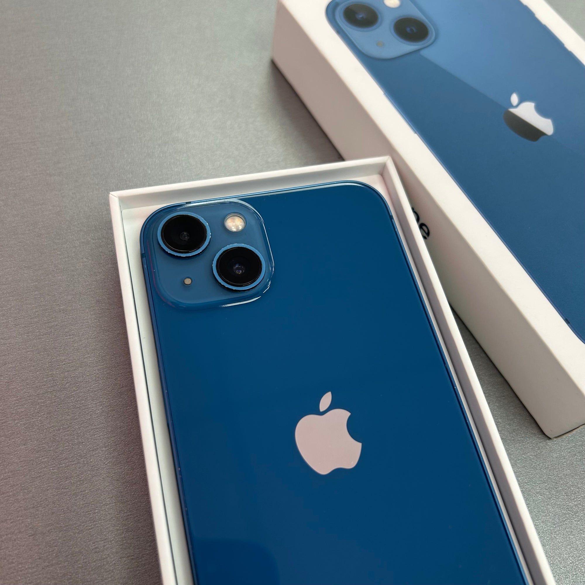 Apple iPhone 13 128GB Blue - 100% Battery Health