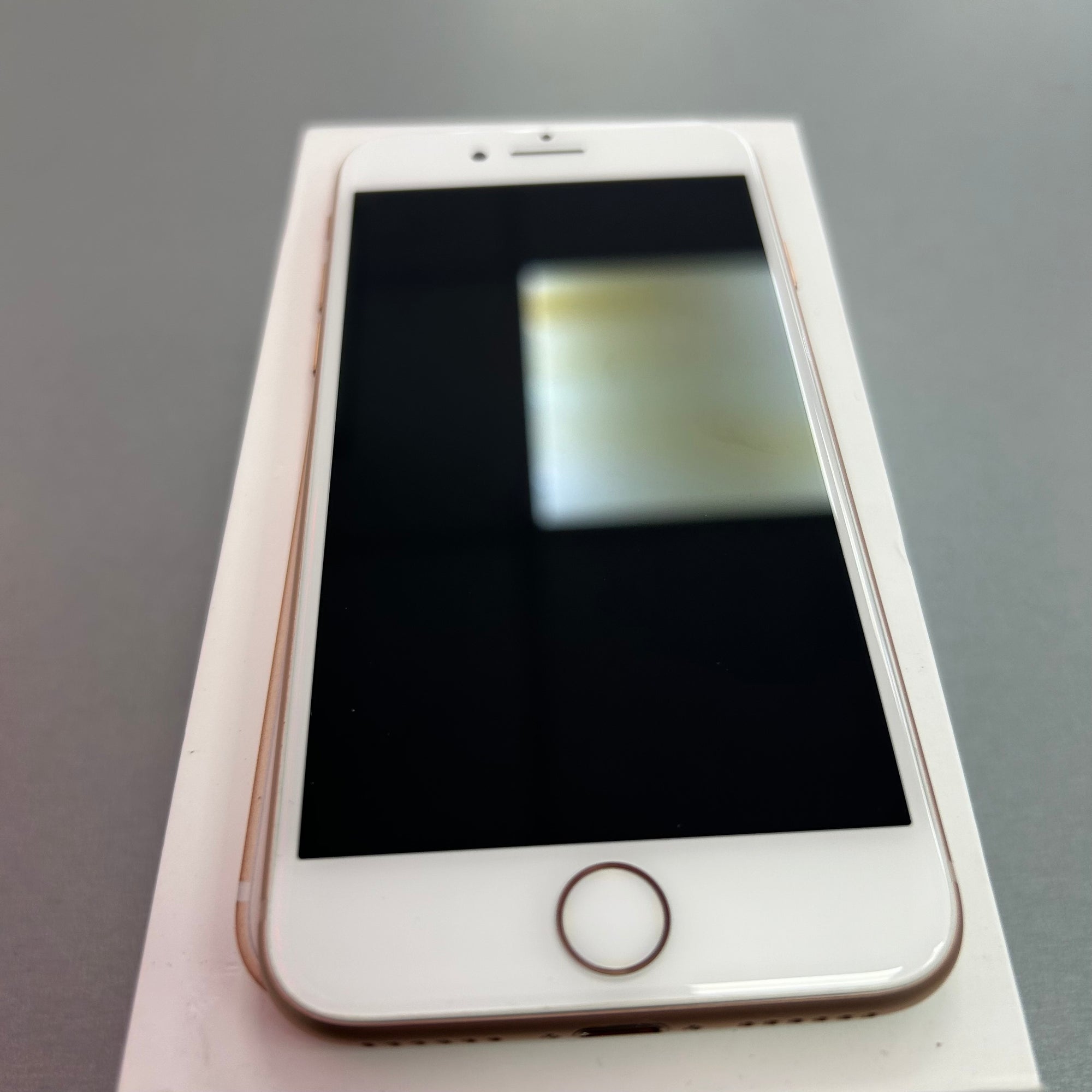Apple iPhone 8 Rose Gold 64GB - 94% Battery Health