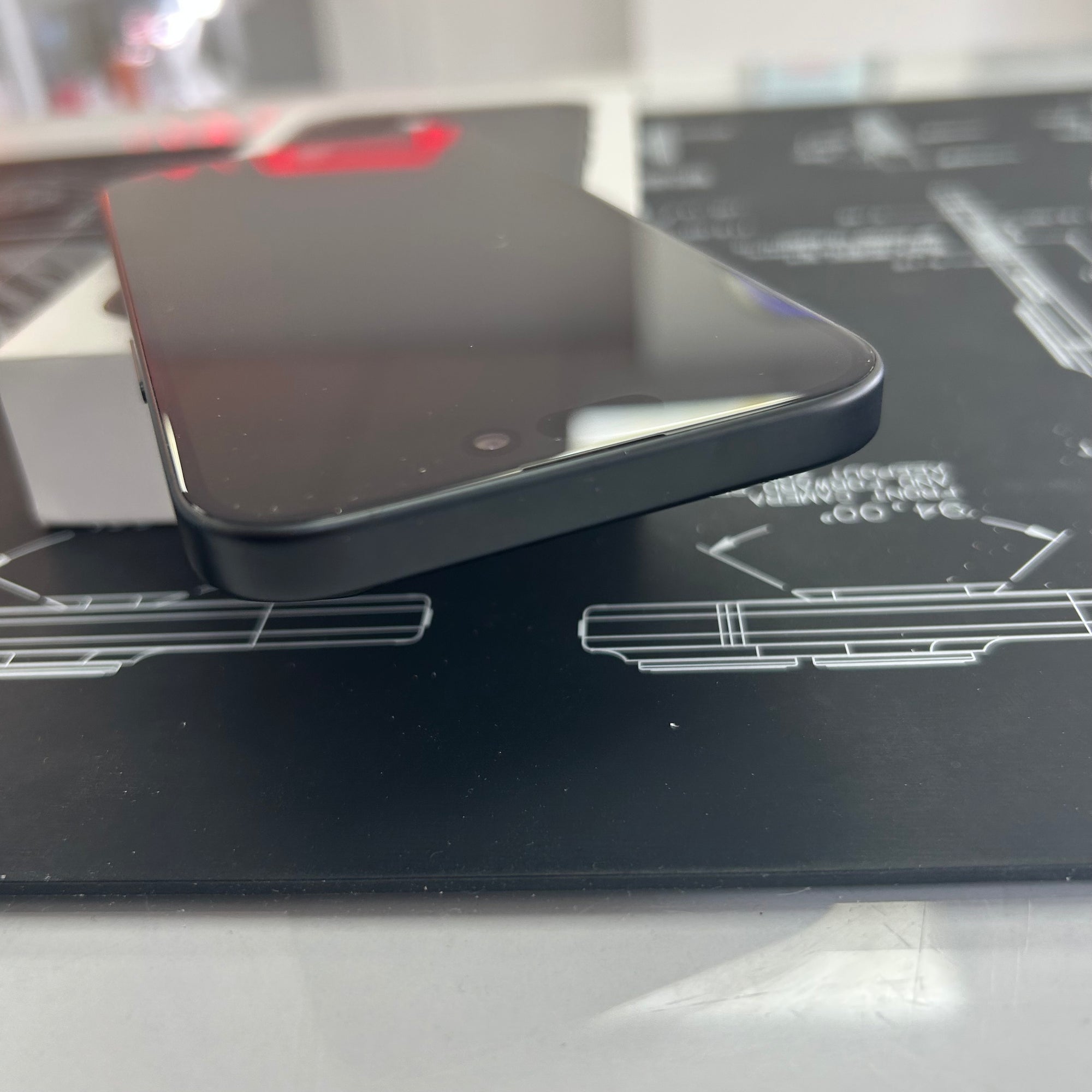 Apple iPhone 16 128GB Black 100% Battery Health