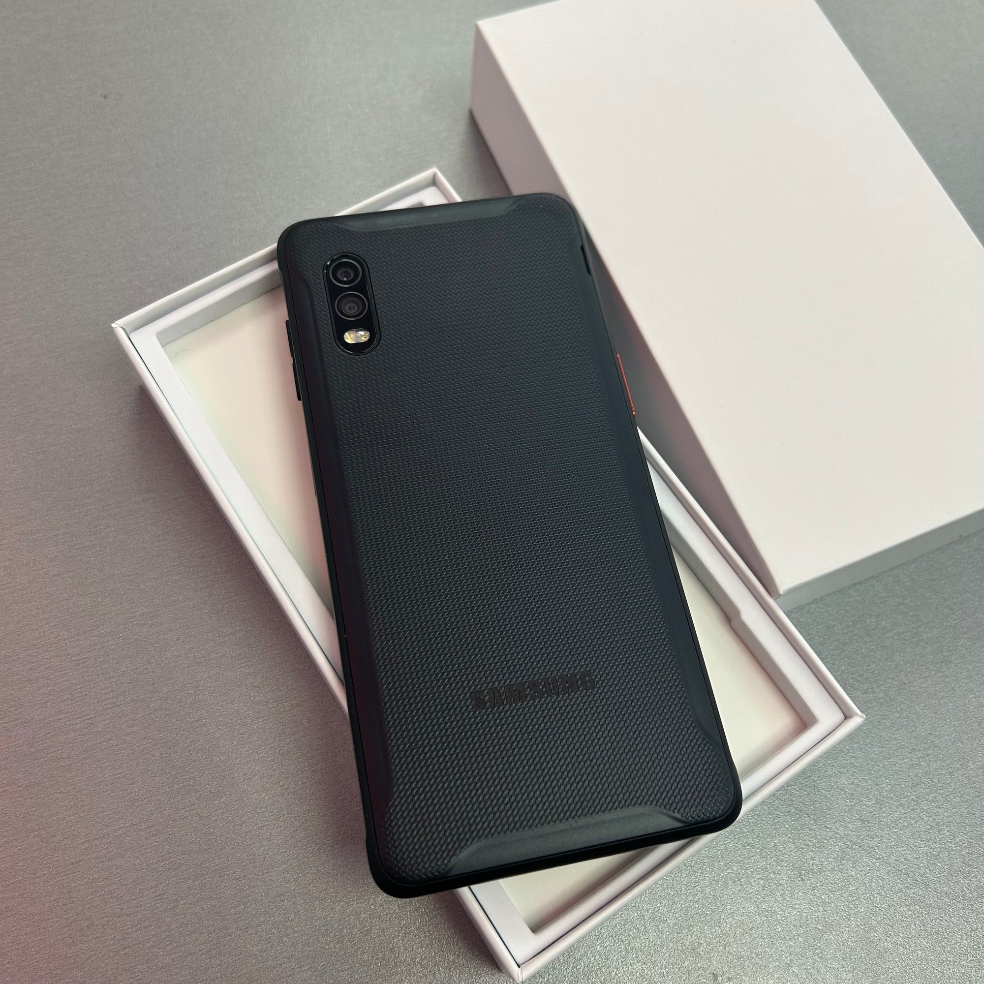 Samsung Galaxy X Cover Pro 64GB - Rugged Phone