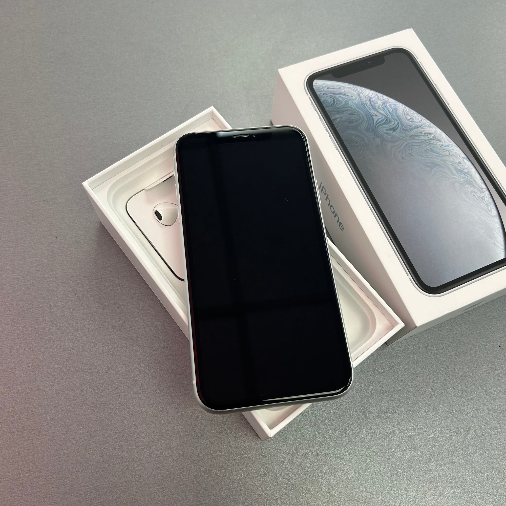 Apple iPhone XR 128GB White 100% Battery Health