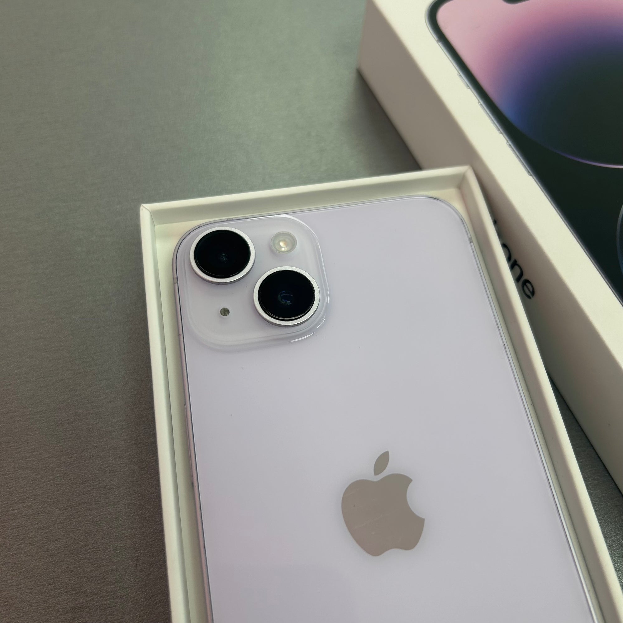 Apple iPhone 14 128GB - Purple &amp; 100% Battery Health