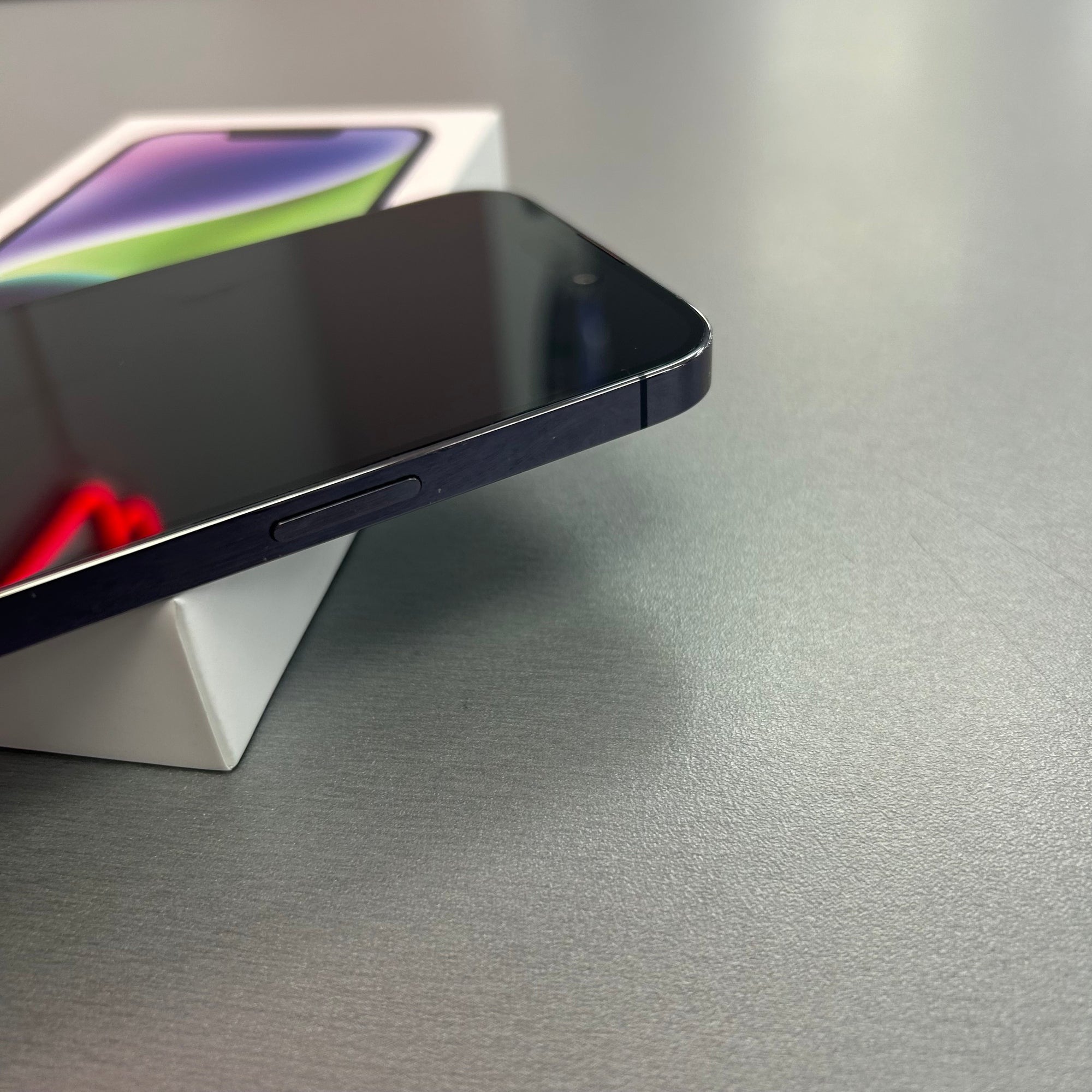 Apple iPhone 14 Pro - Deep Purple 128GB &amp; 100% Battery Health