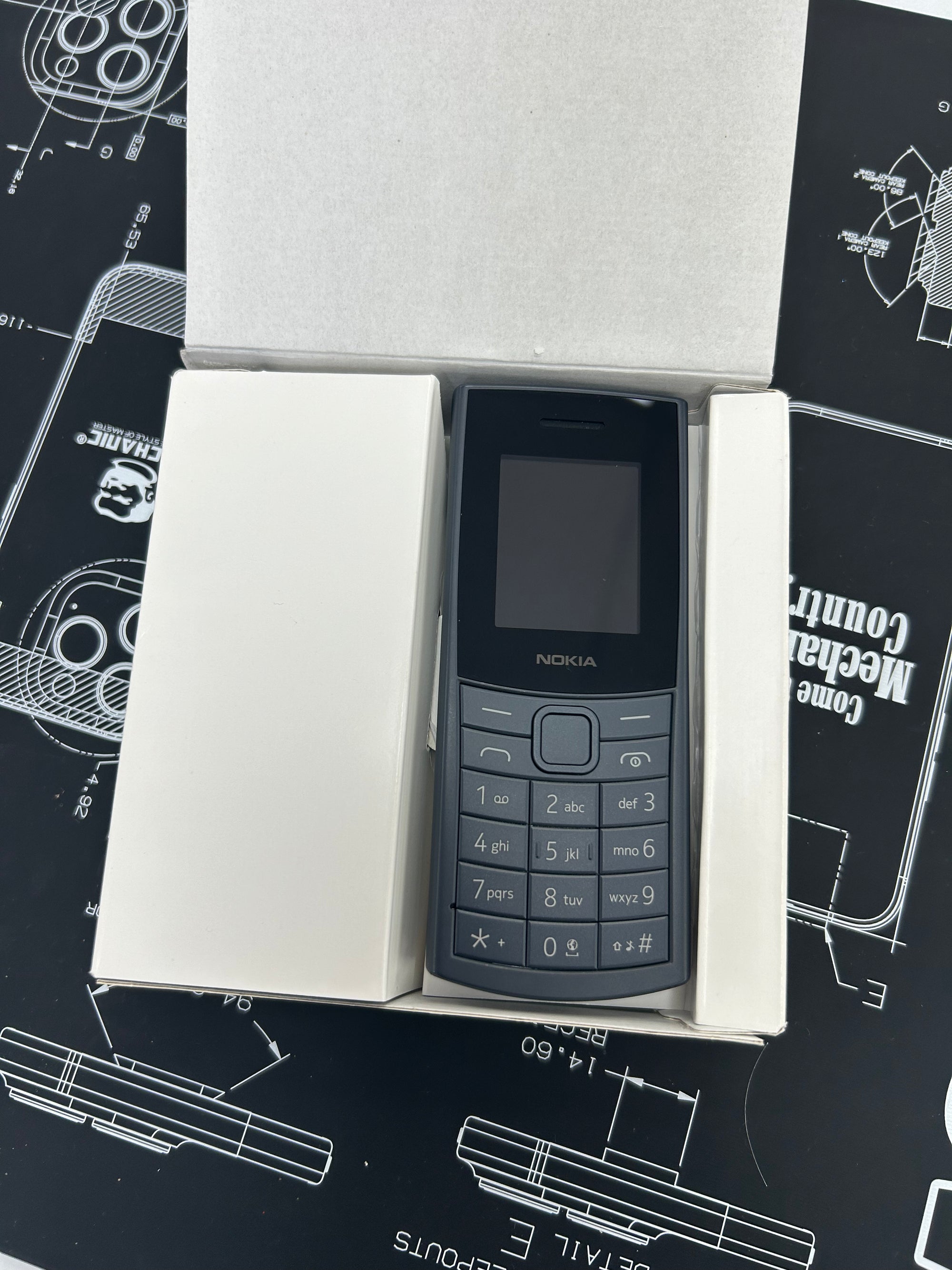 Nokia 110 4G Basic Mobile Phone (Black Only)