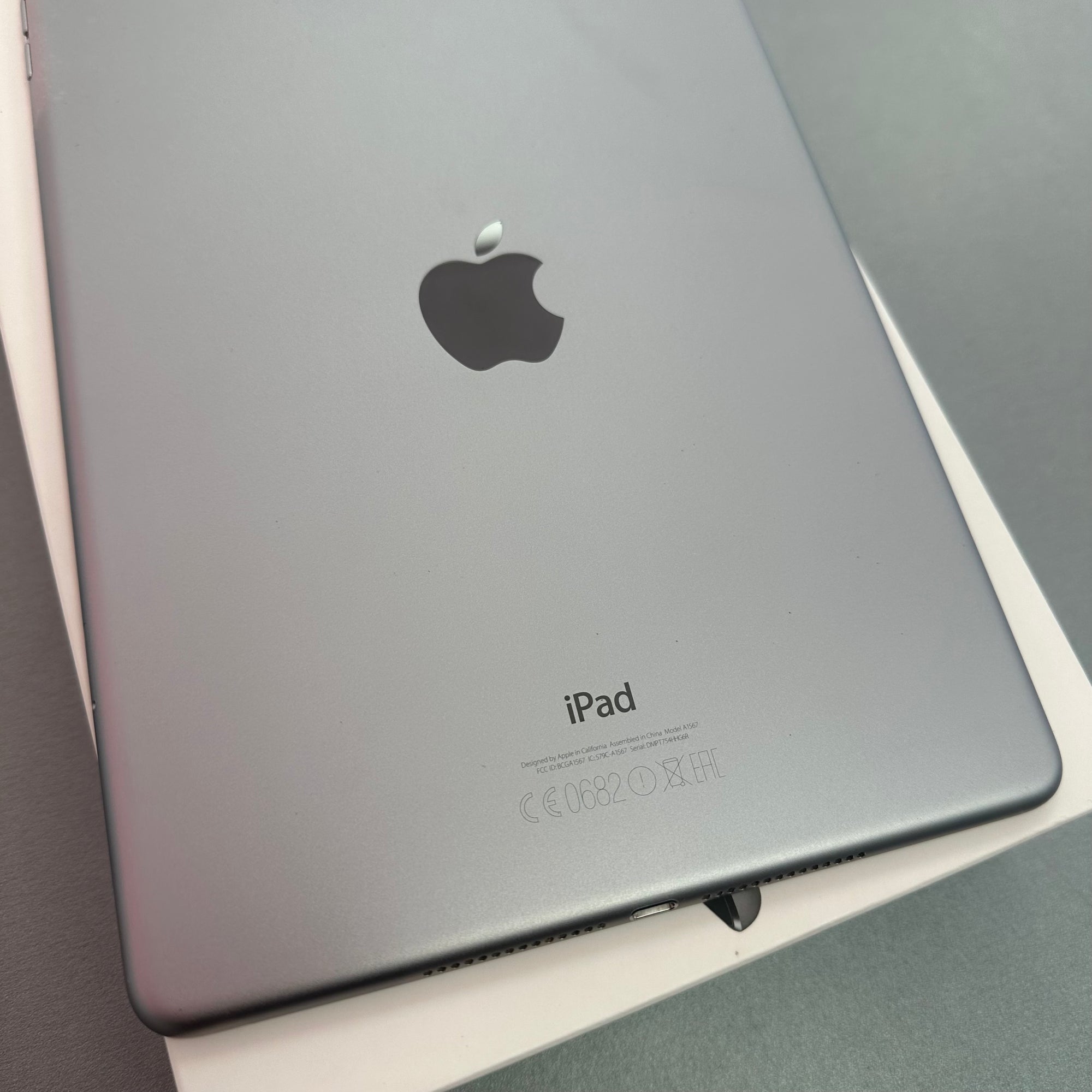 Apple iPad Air 2 32GB WiFi &amp; Cellular Space Grey