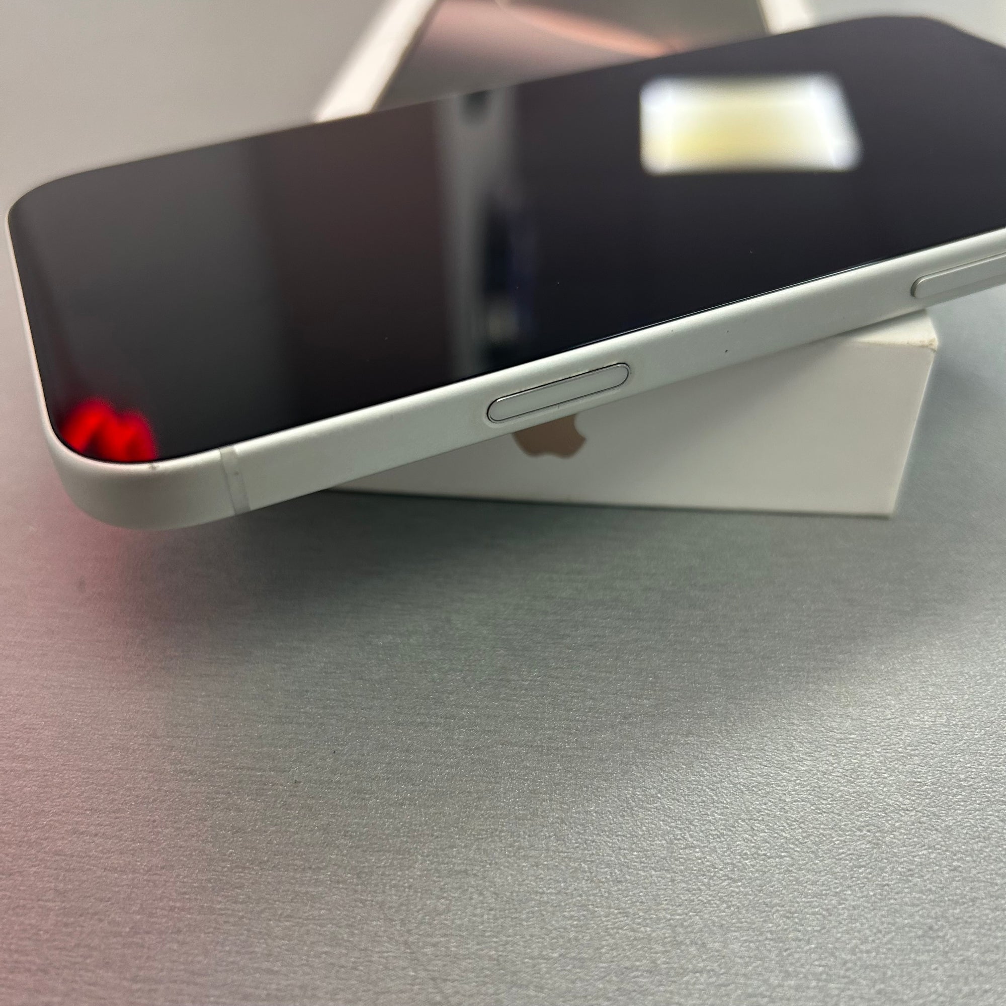 Apple iPhone 17 Pro Max 1TB Silver - 91% Battery Health