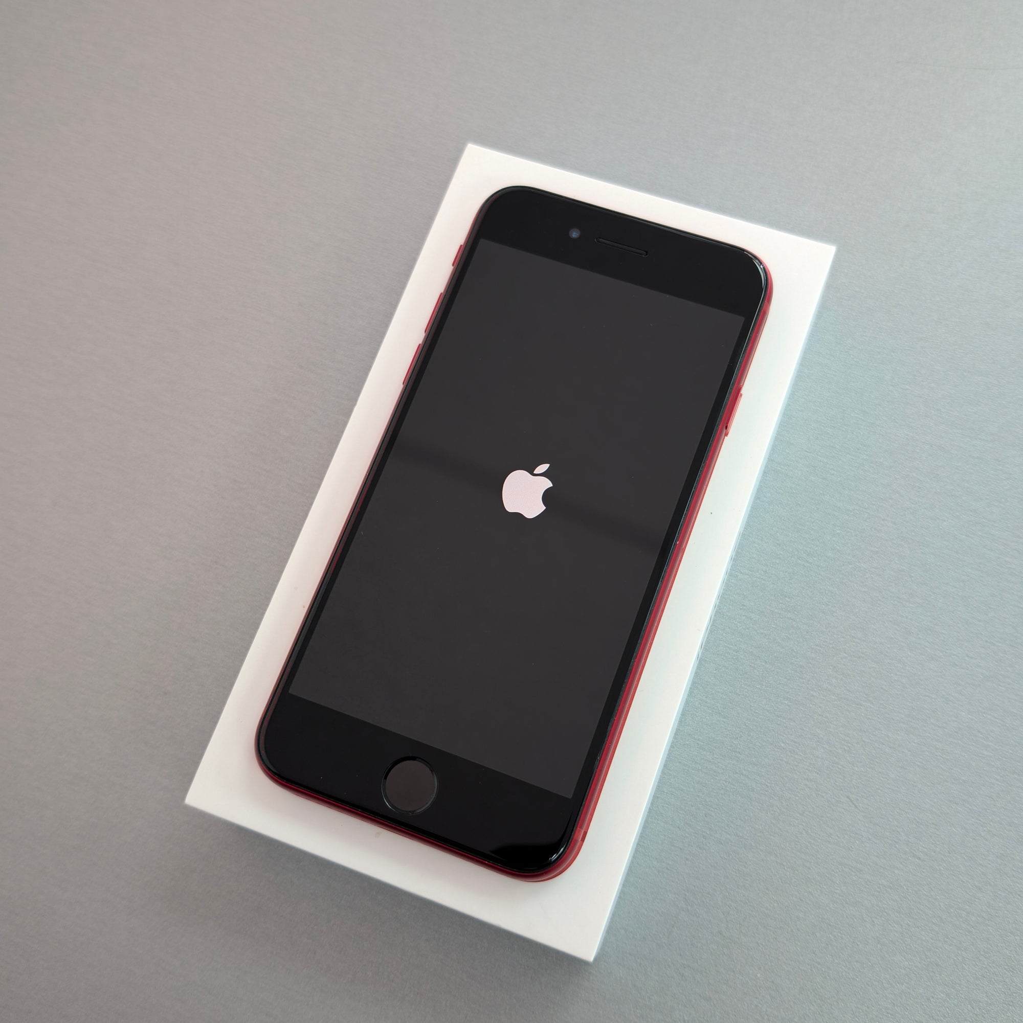 iPhone SE 3rd Generation (2022) 128GB Product Red 100% Battery Health