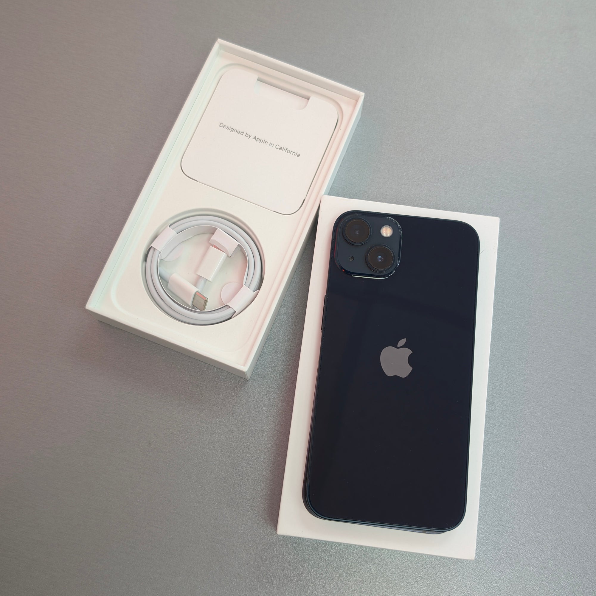 Apple iPhone 13 128GB Midnight 100% Battery