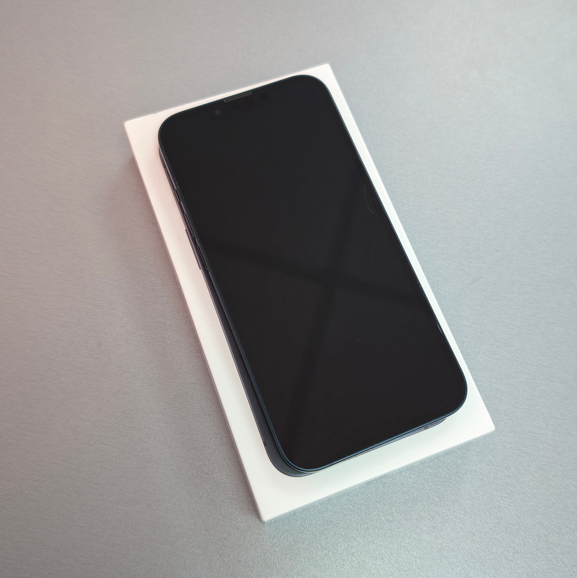 Apple iPhone 13 128GB Midnight 100% Battery