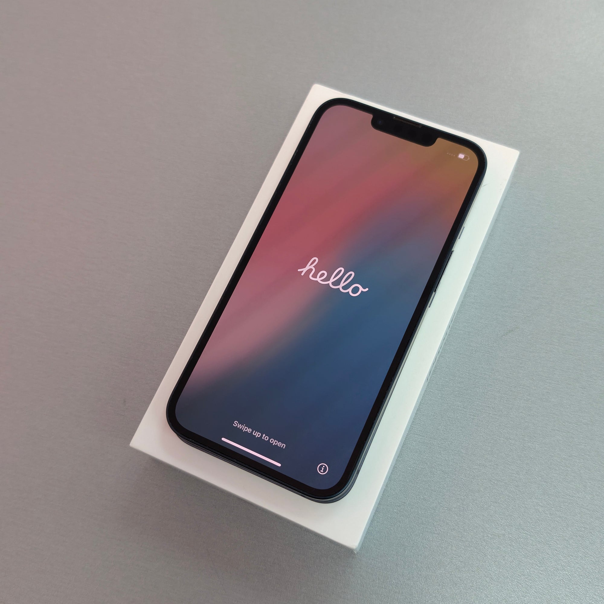 Apple iPhone 13 128GB Midnight 100% Battery