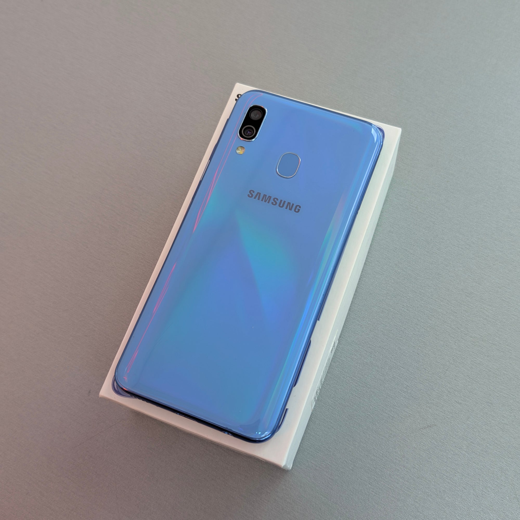 Samsung Galaxy A40 64GB Blue