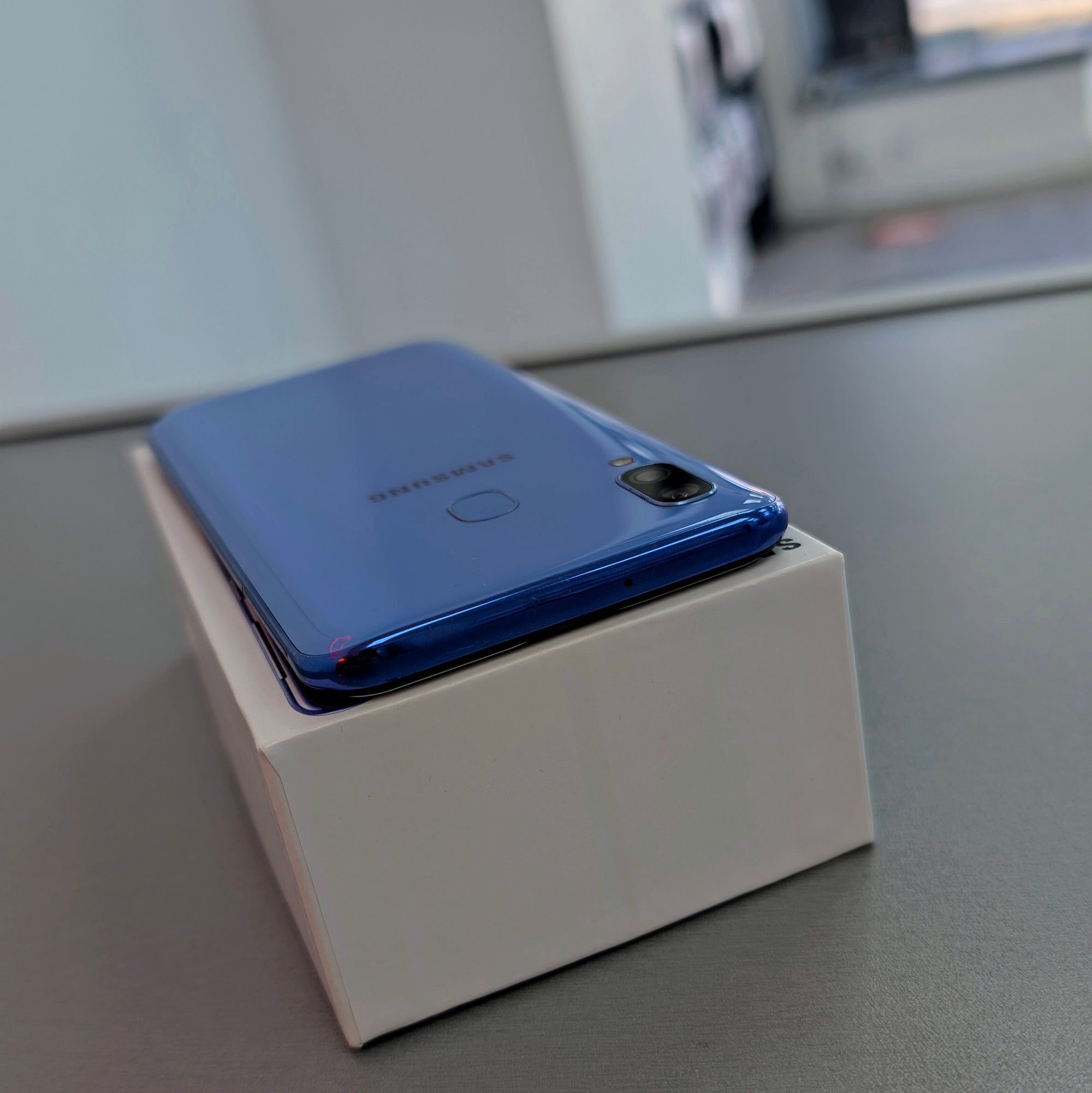 Samsung Galaxy A40 64GB Blue