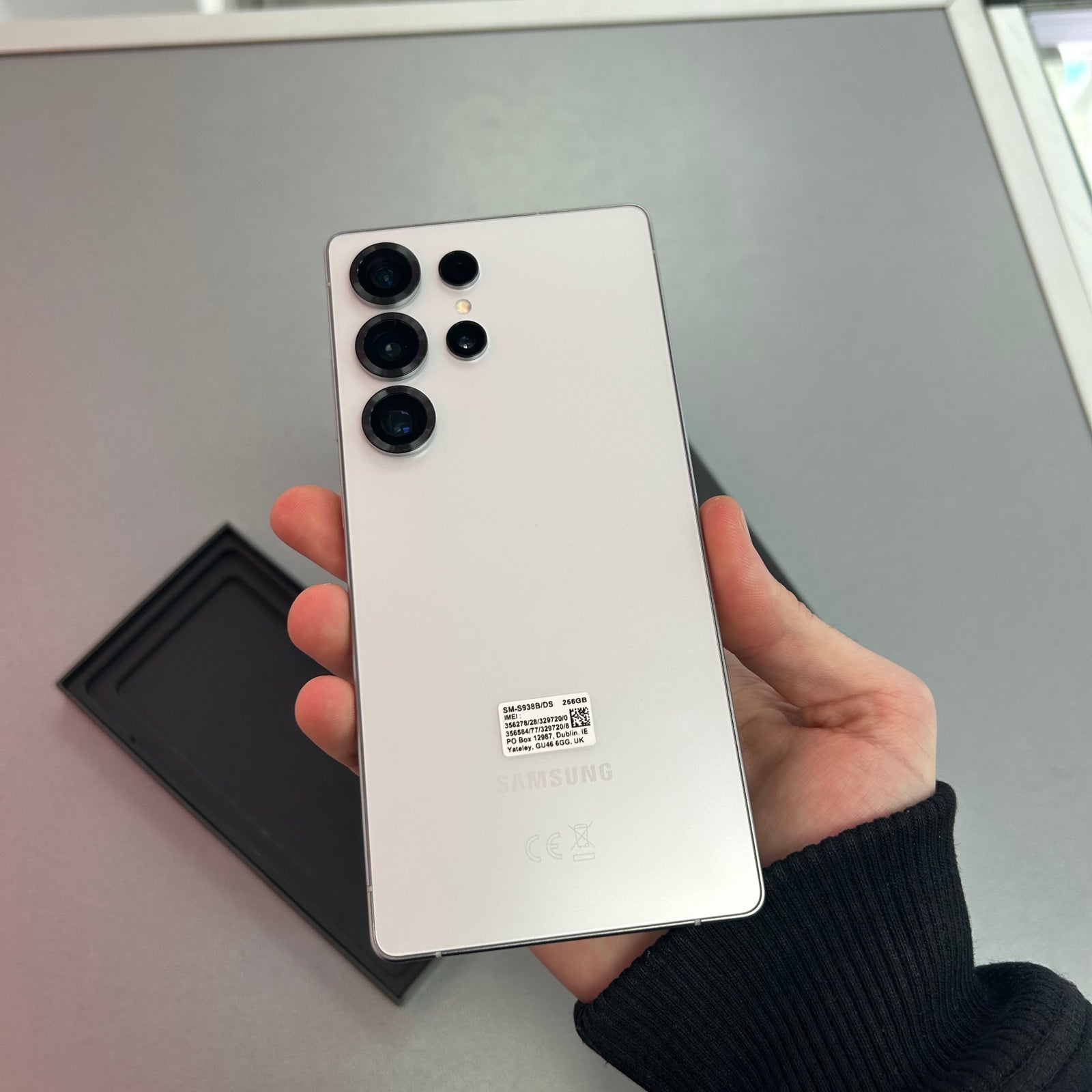 Samsung Galaxy S25 Ultra 256GB Titanium White Silver