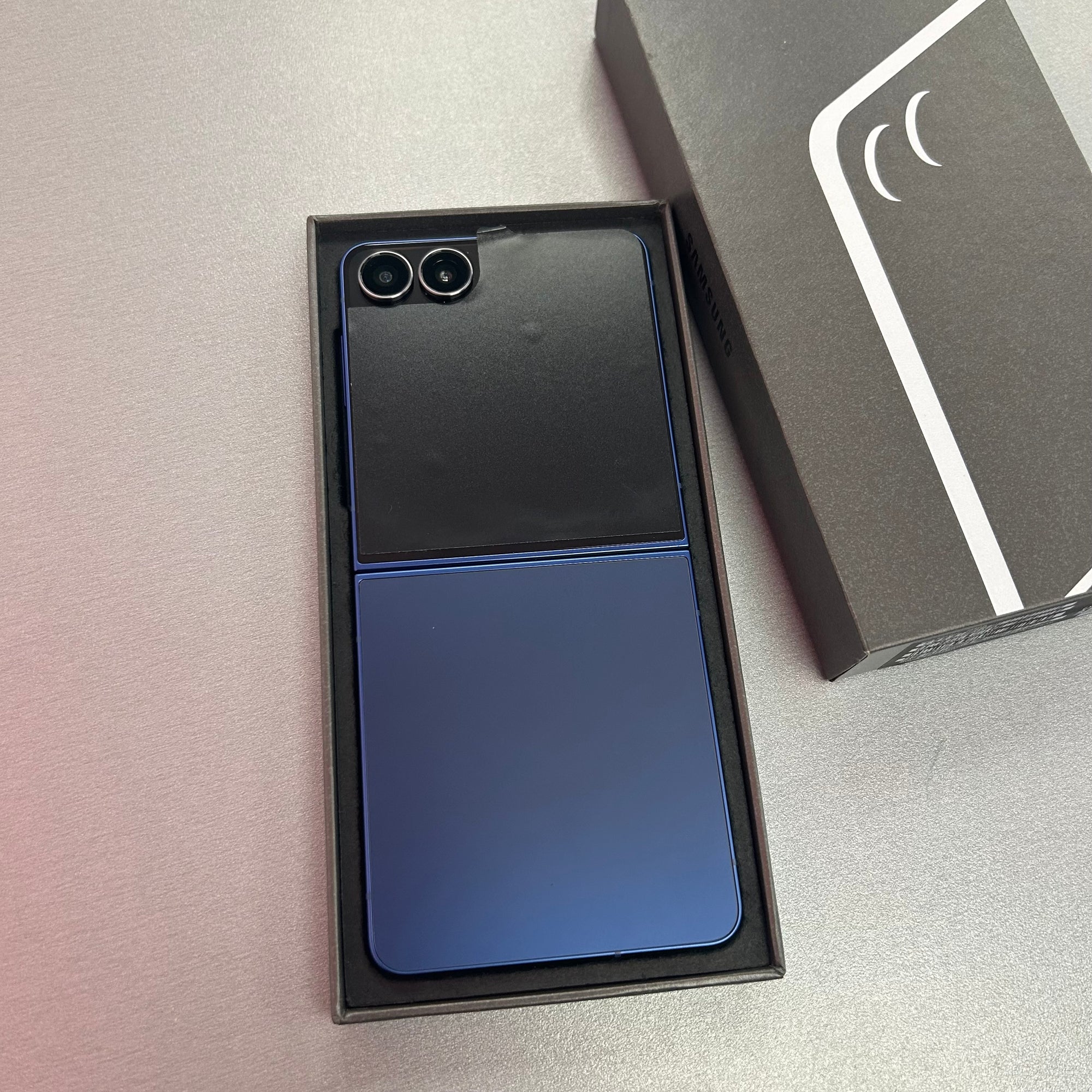 Samsung Galaxy Z Flip7 Blue Shadow 256GB
