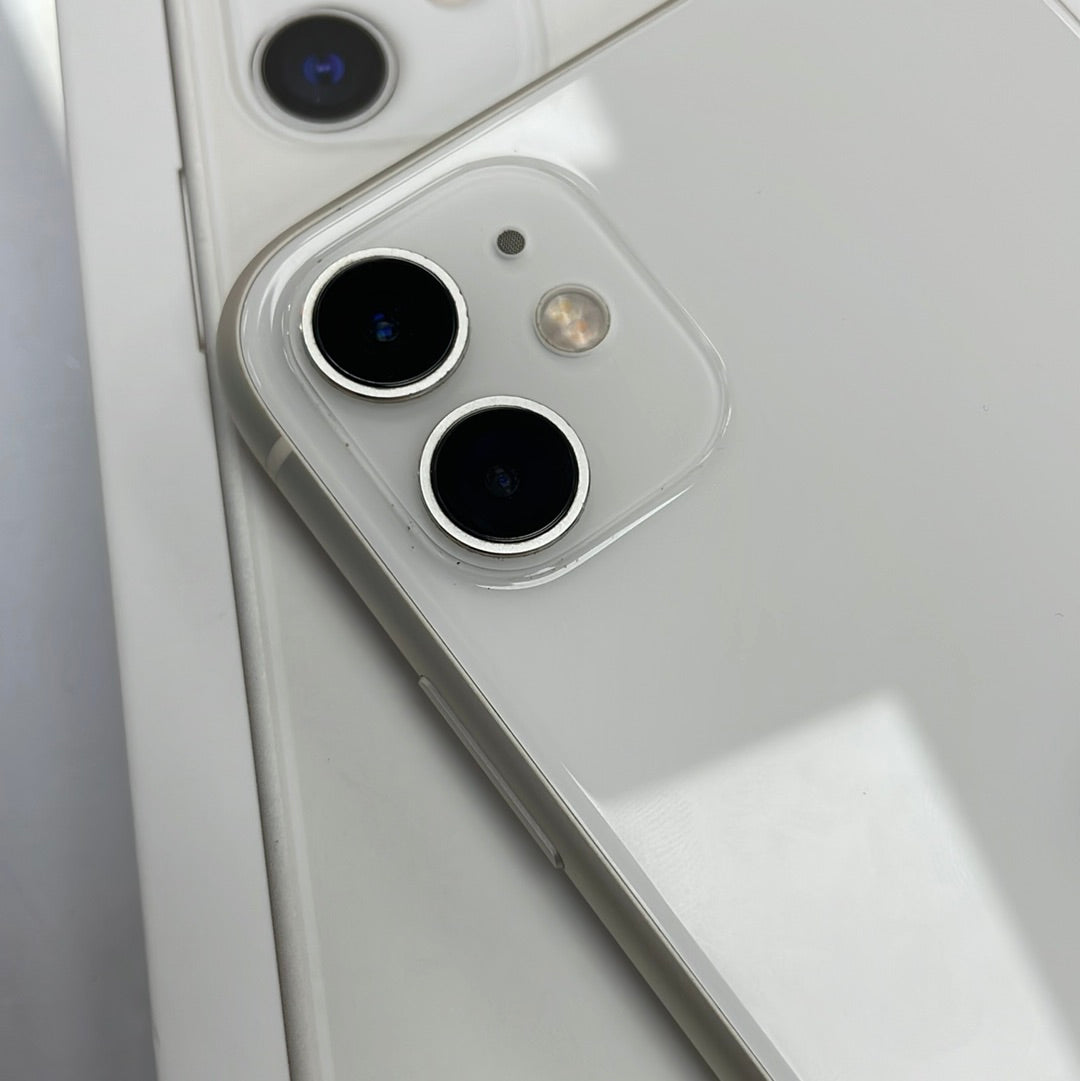 Apple iPhone 11 64GB White