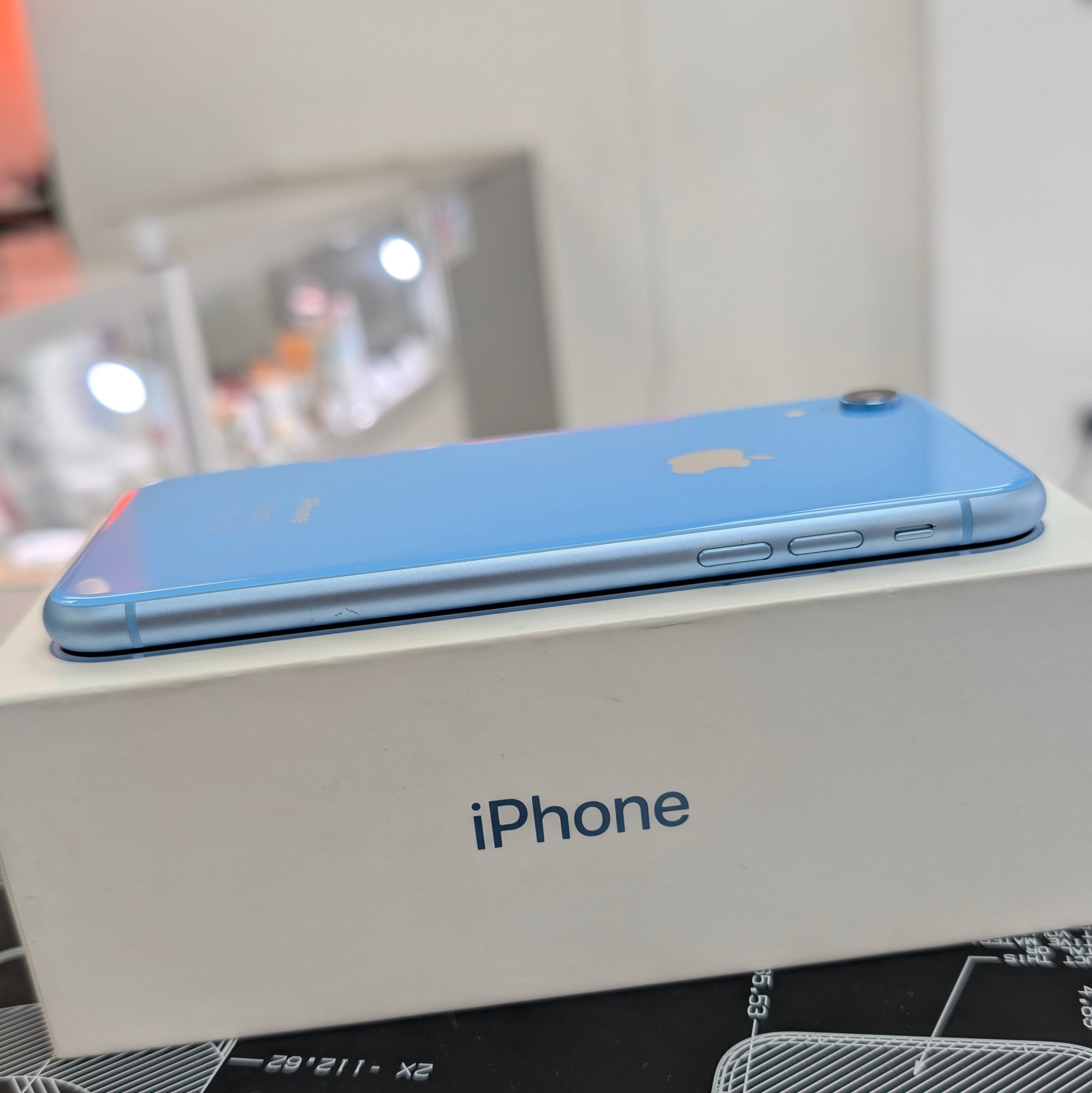 Apple iPhone XR 128GB Blue 100% Battery Health