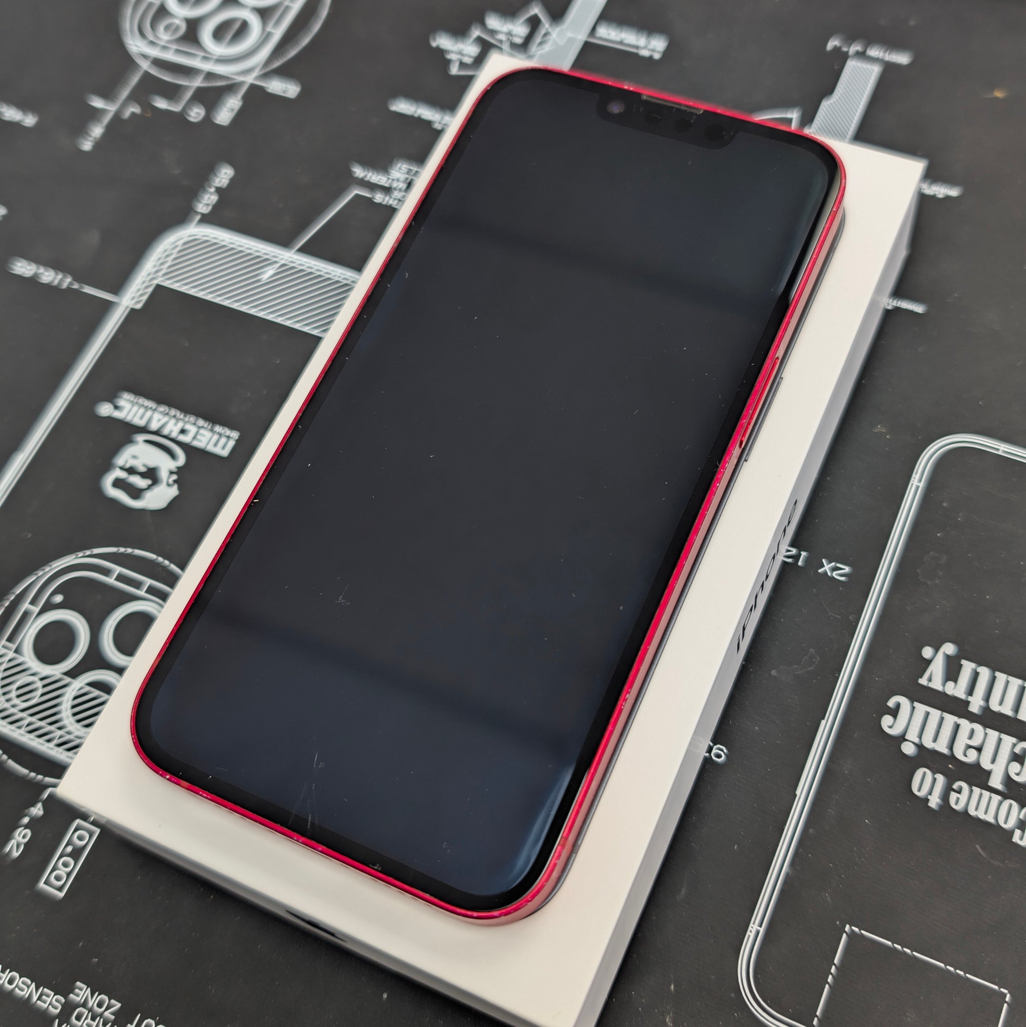 Apple iPhone 14 128GB - Red &amp; 100% Battery Health