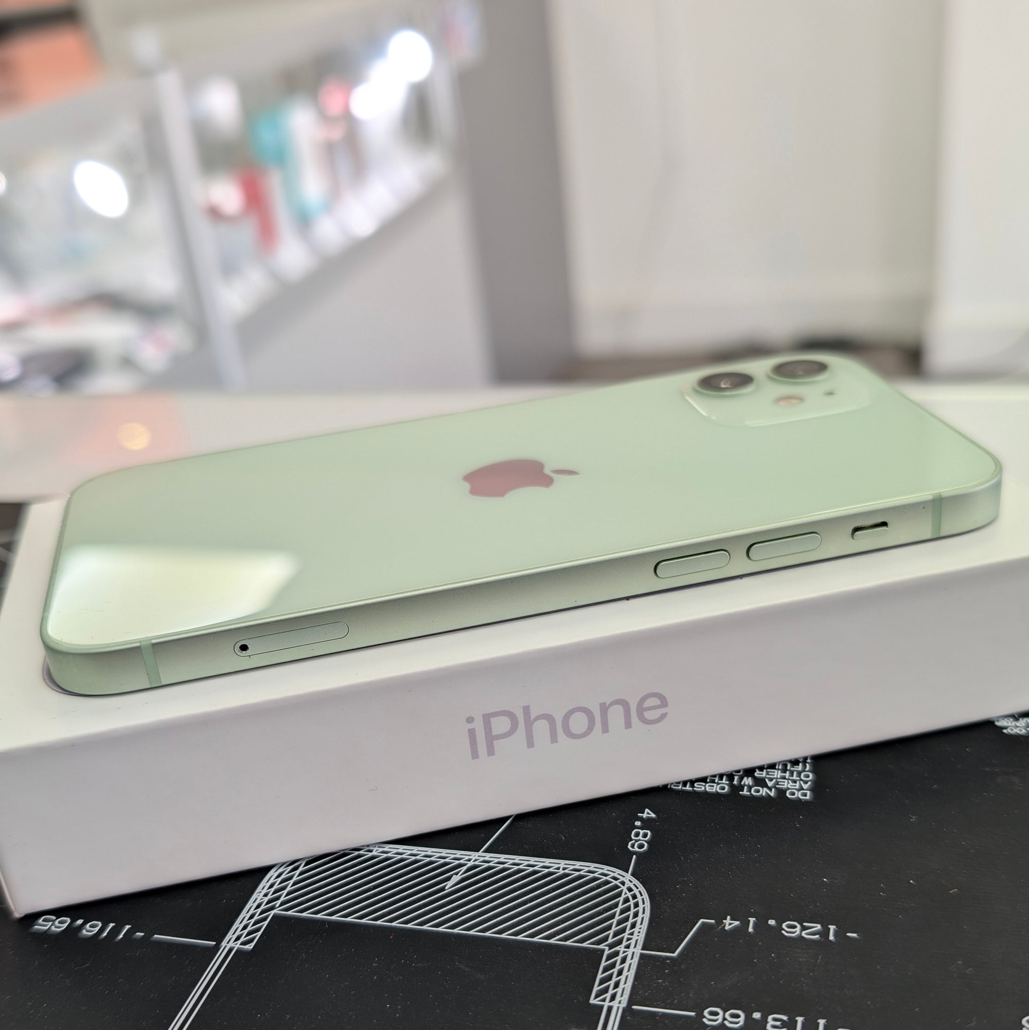 Apple iPhone 12 64GB Green Unlocked 100% Battery Health