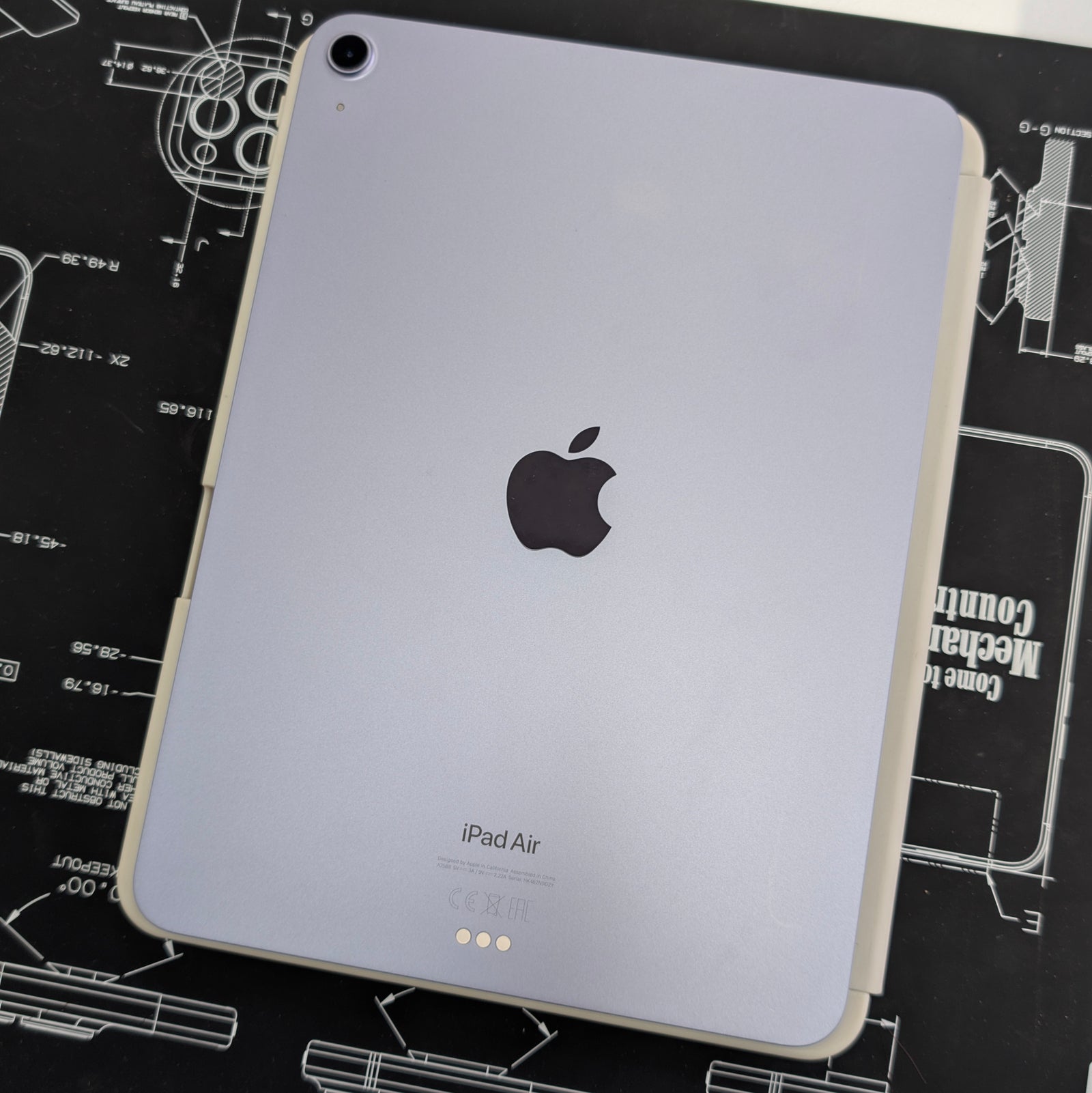 Apple iPad Air (5th Generation) 64GB Purple Wi-Fi Only