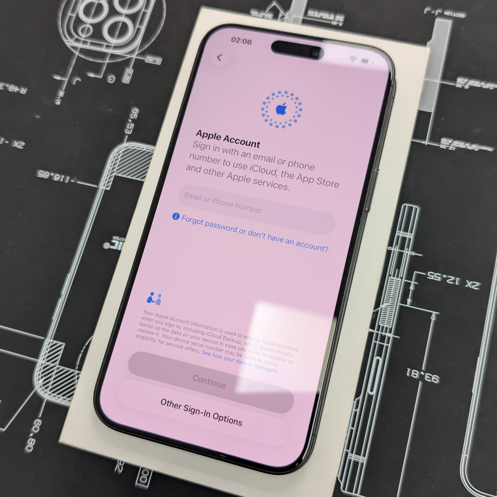 Apple iPhone 15 Pro Max 256GB Black Titanium - 93% Battery Health