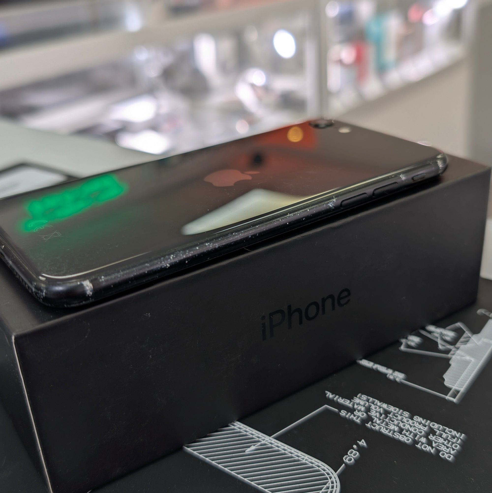 Apple iPhone SE 2020 64GB Black Unlocked GRADE C