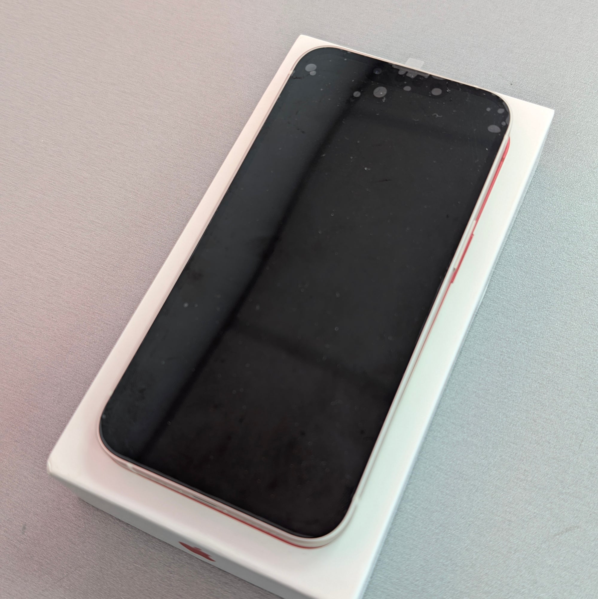 Apple iPhone 13 128GB White 100% Battery Health