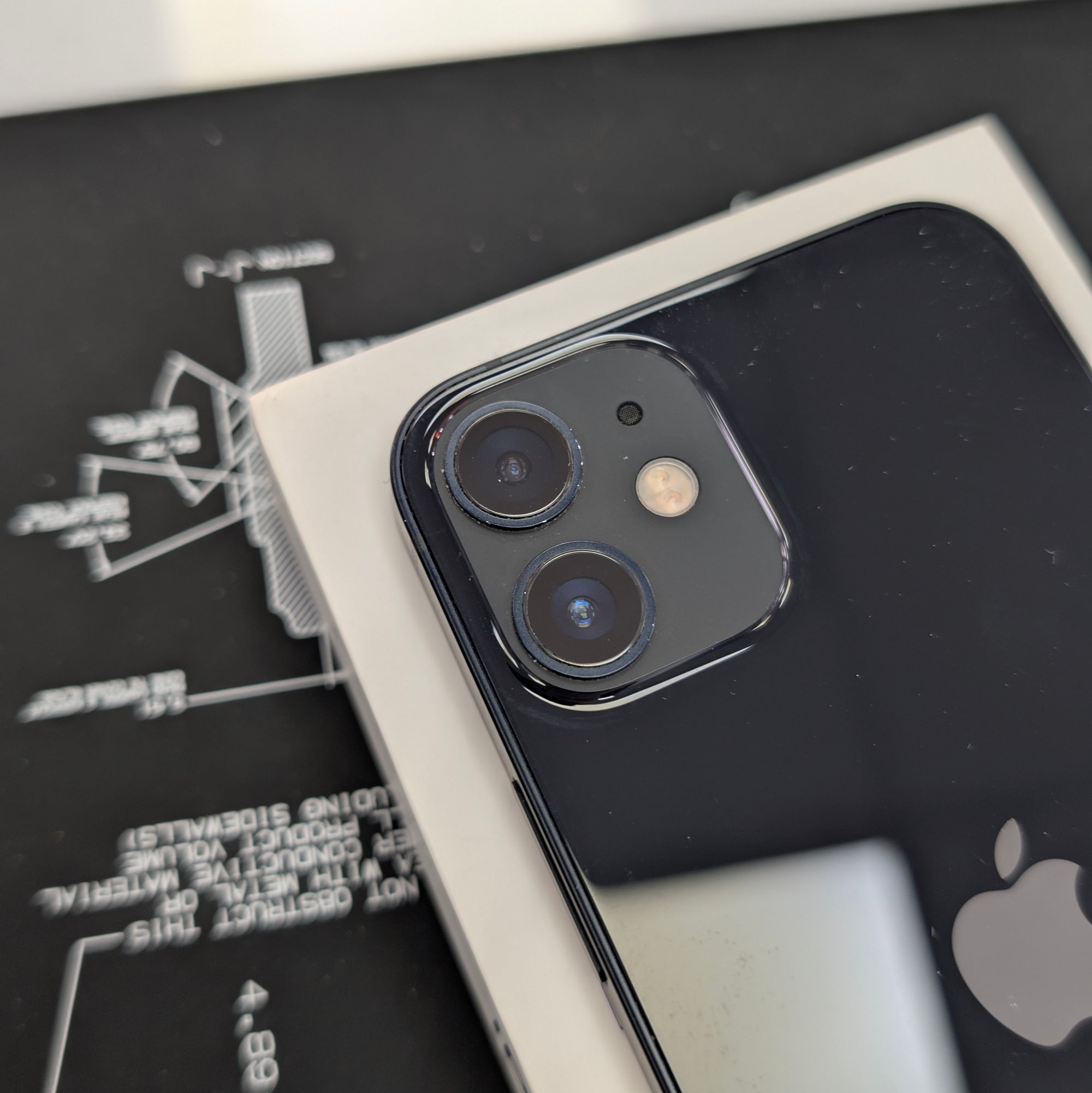 Apple iPhone 12 Mini 64GB Black - 100% Health Battery