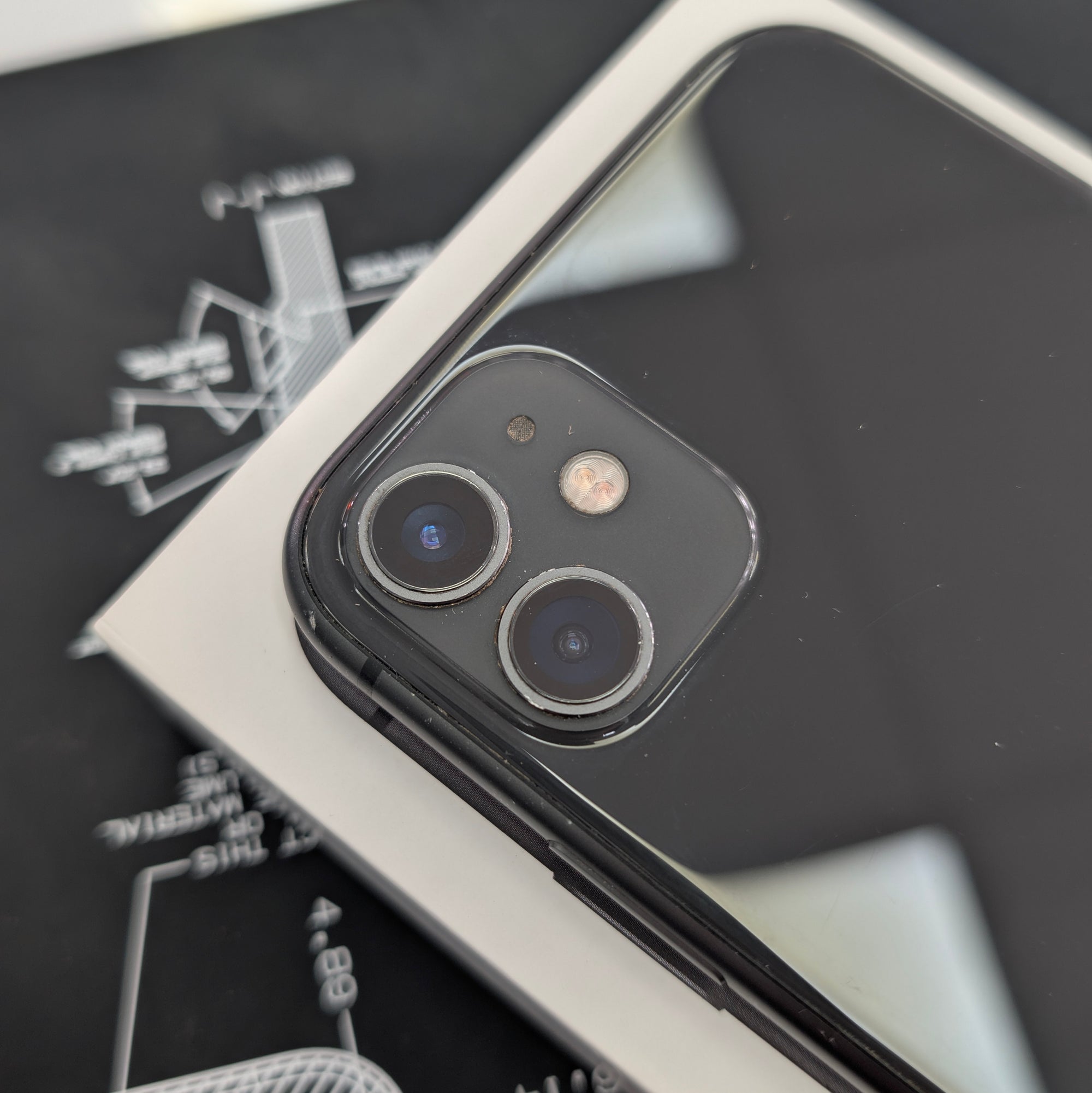 Apple iPhone 11 64GB Black Unlocked 100% - NO FACE ID