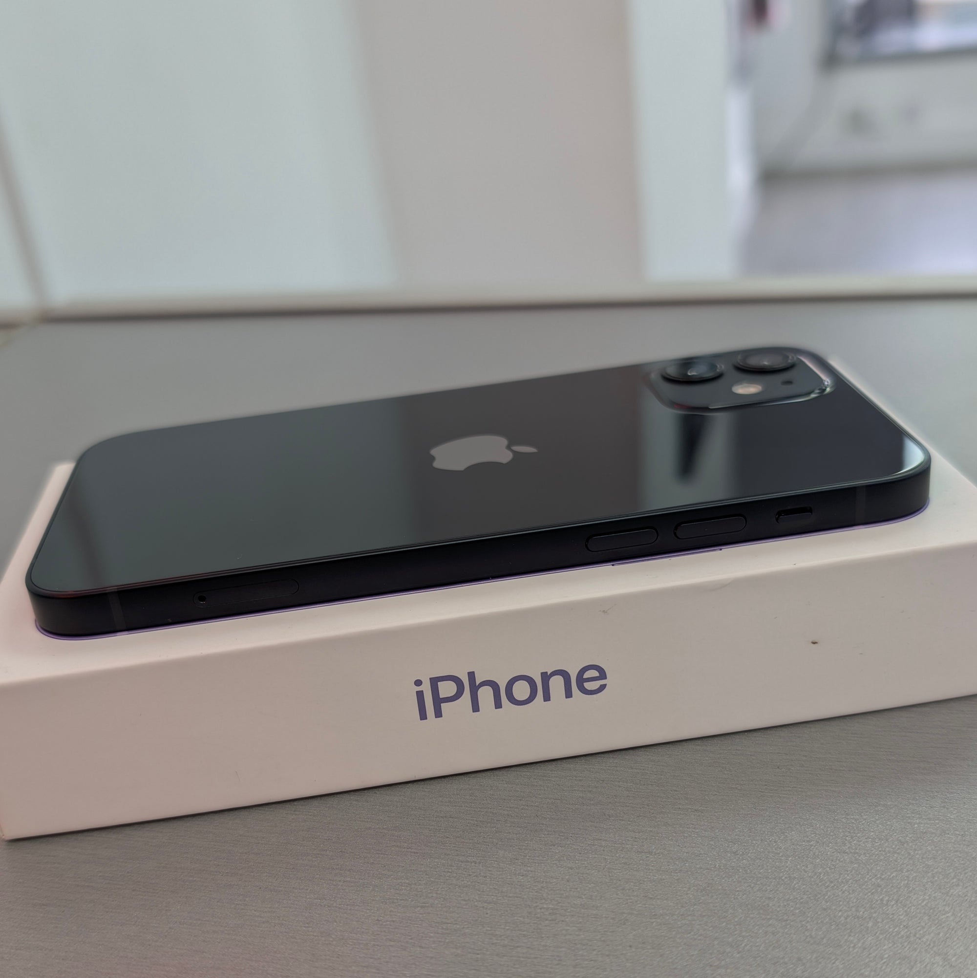 Apple iPhone 12 64GB Black Unlocked 93% Battery Health