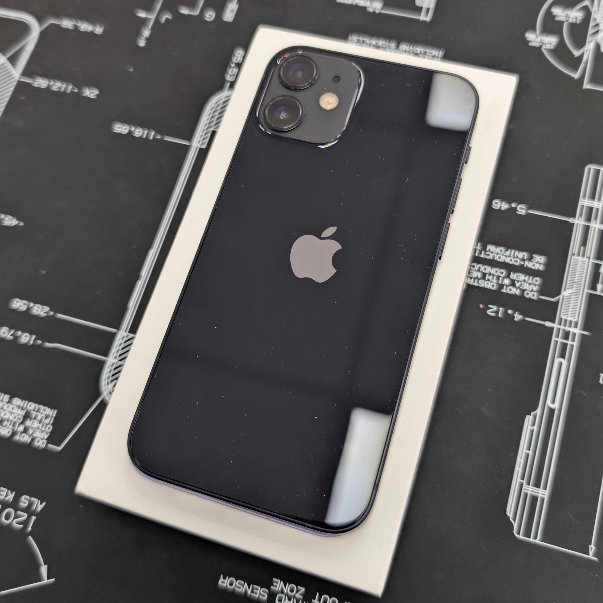 Apple iPhone 12 Mini 64GB Black - 100% Health Battery