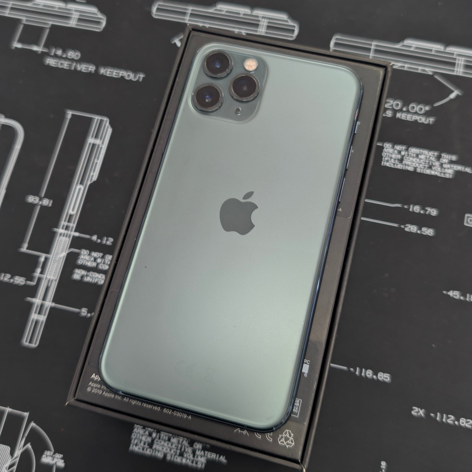 Apple iPhone 11 Pro Midnight Green 64GB -100% Battery Health