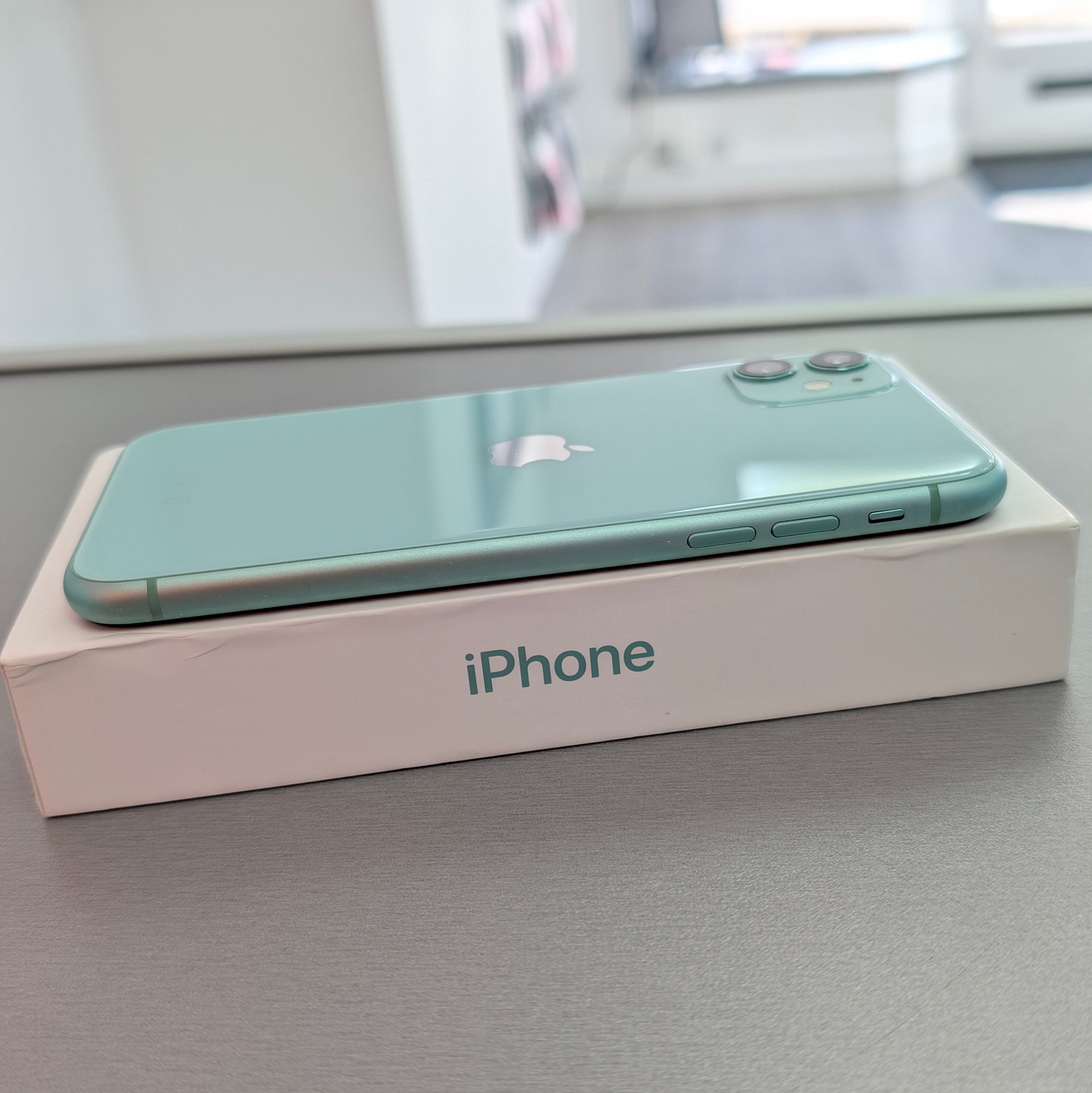 Apple iPhone 11 Green 64GB Unlocked