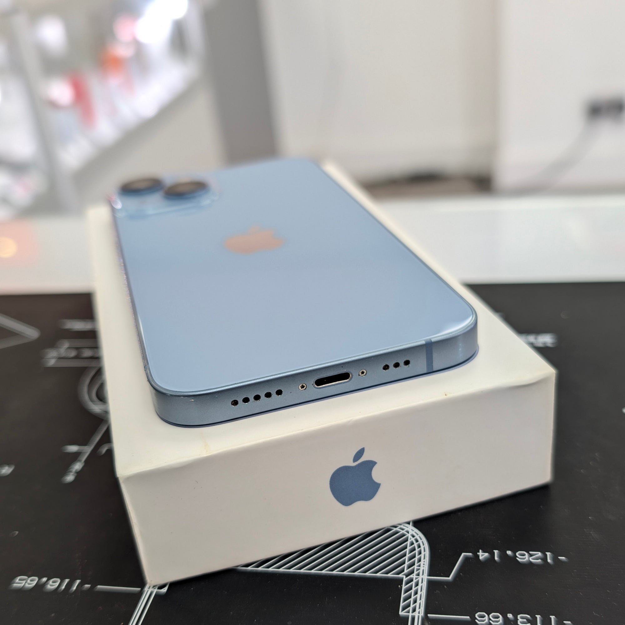 Apple iPhone 14 128GB Blue - 100% Battery Health